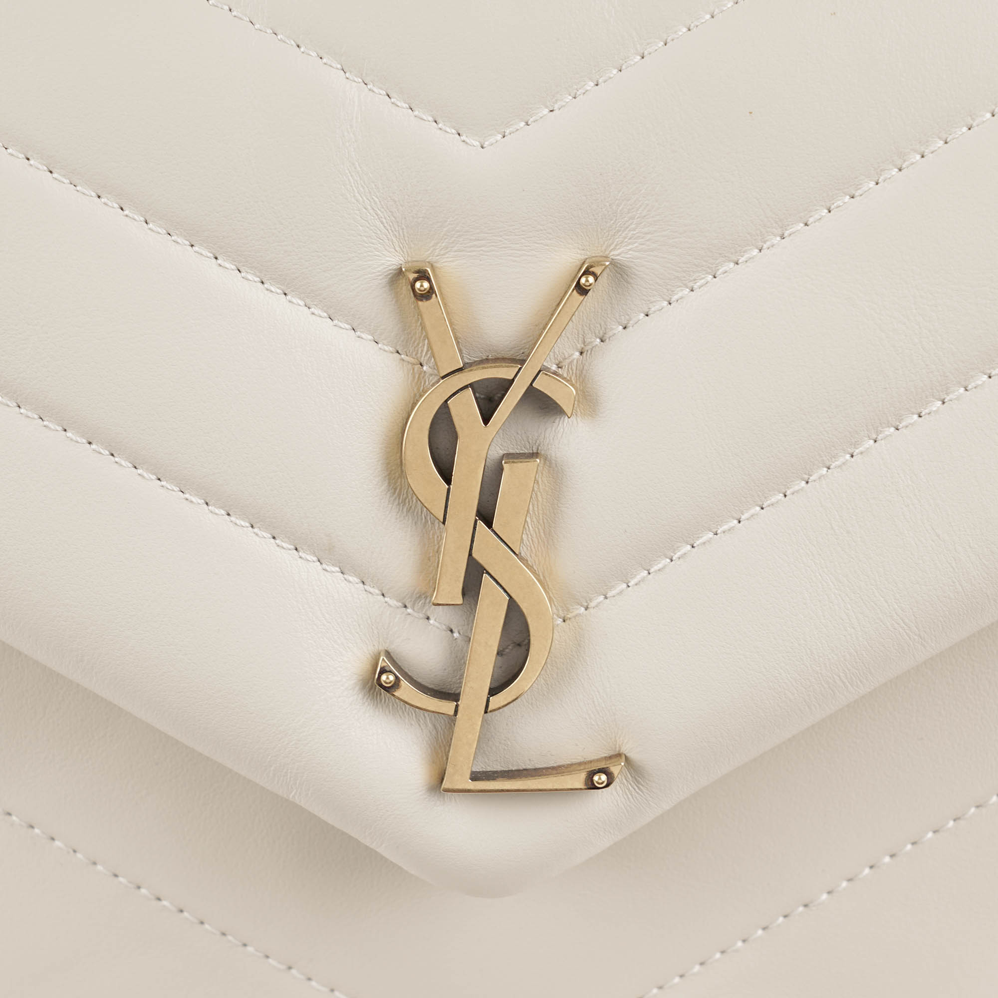 Small LouLou Shoulder Bag - SAINT LAURENT - Affordable Luxury image