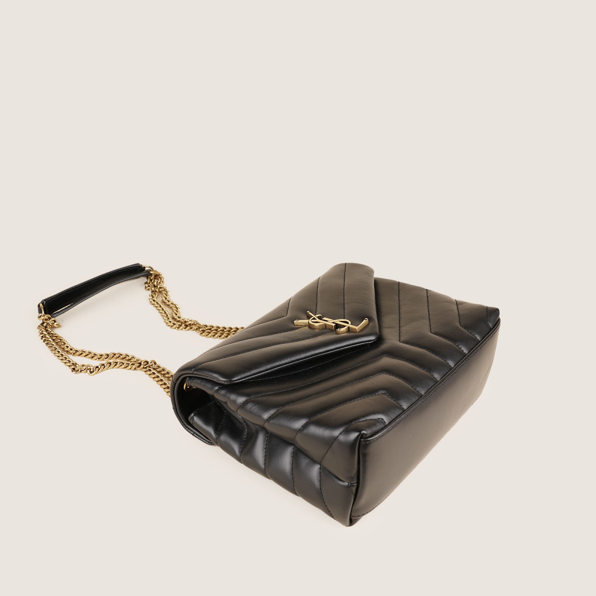 Small LouLou Shoulder Bag - SAINT LAURENT - Affordable Luxury image