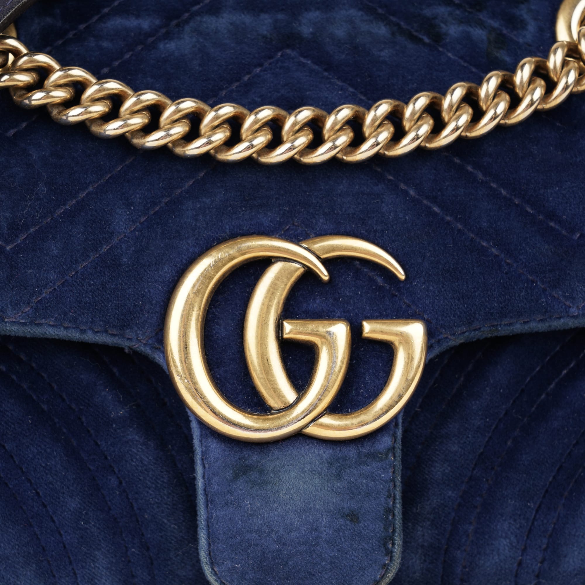 Small Marmont Shoulder Bag - GUCCI - Affordable Luxury image