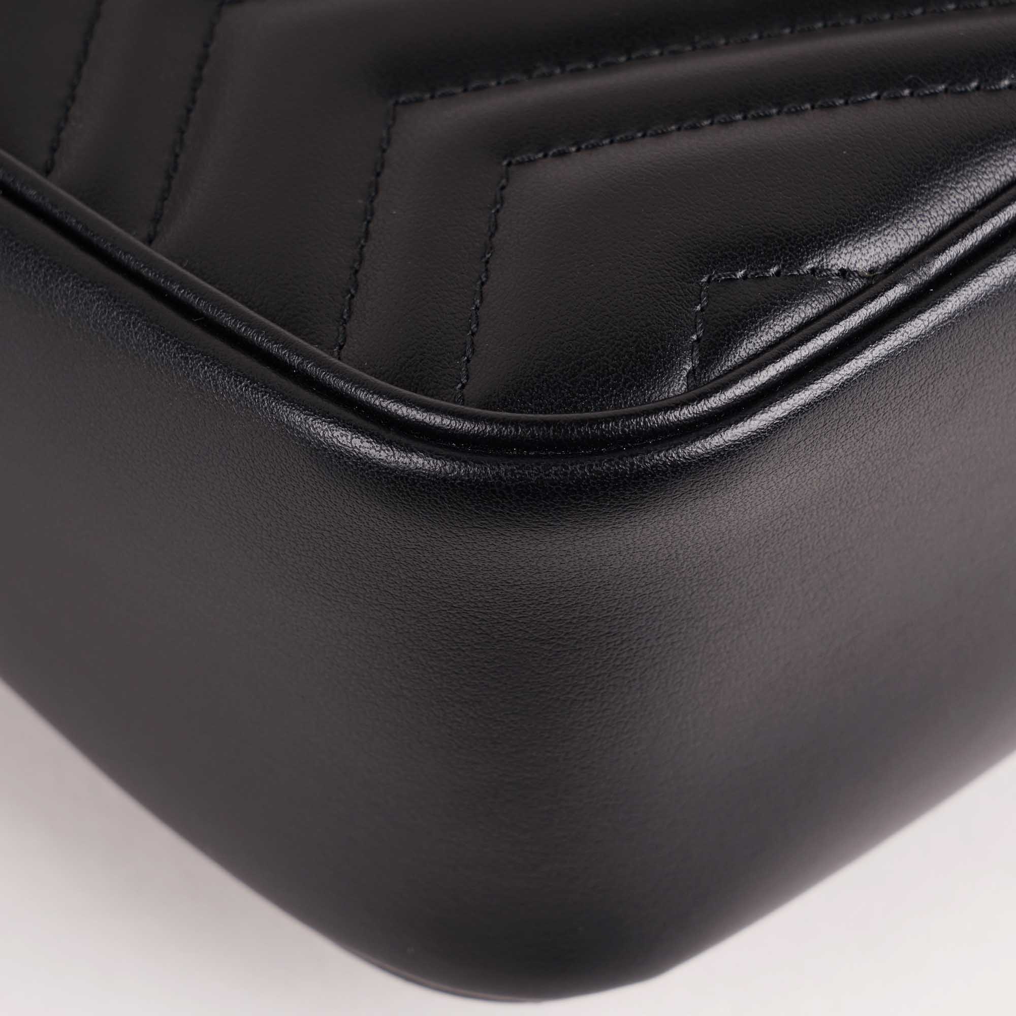 Small Marmont Shoulder Bag - GUCCI - Affordable Luxury image