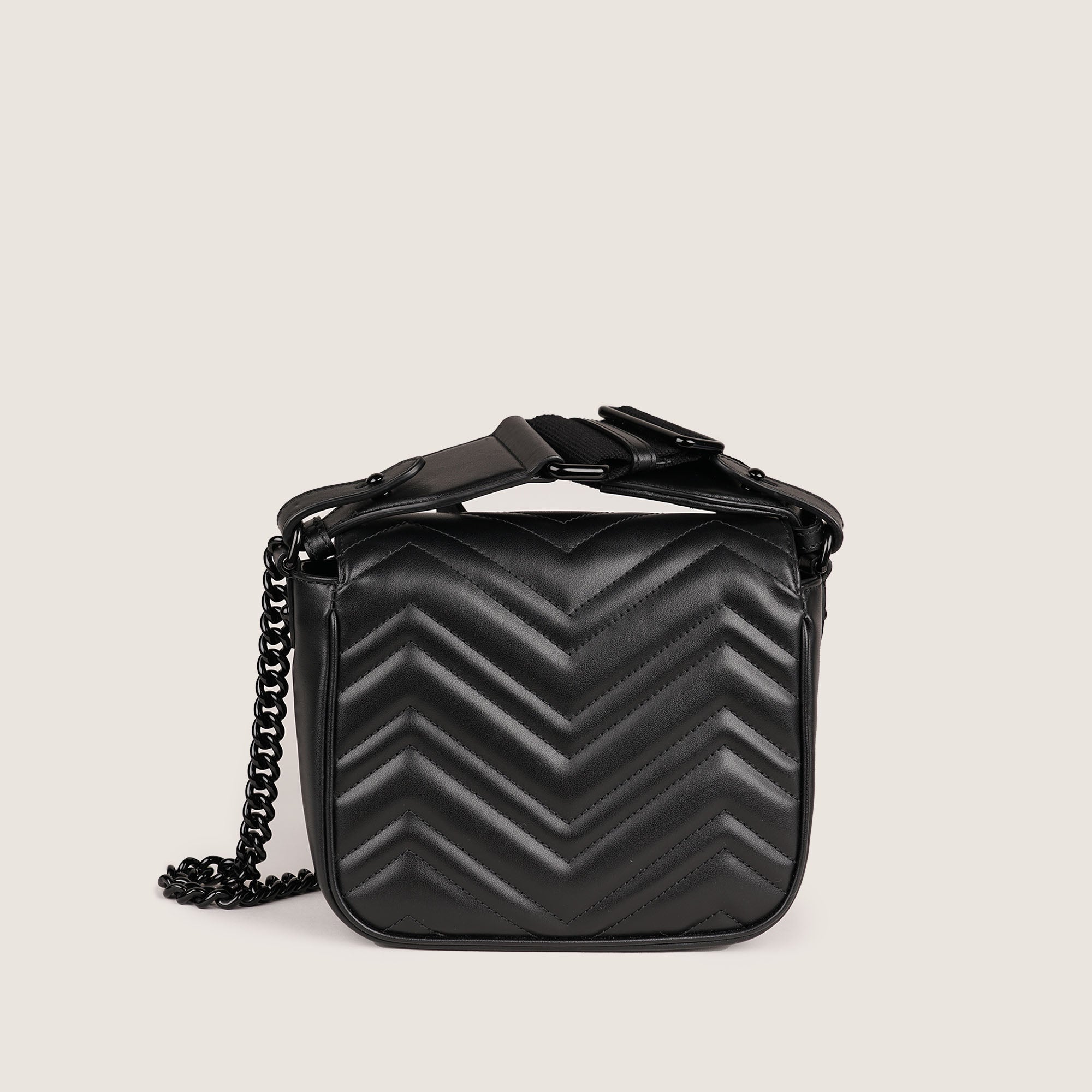 Small Marmont Shoulder Bag - GUCCI - Affordable Luxury image