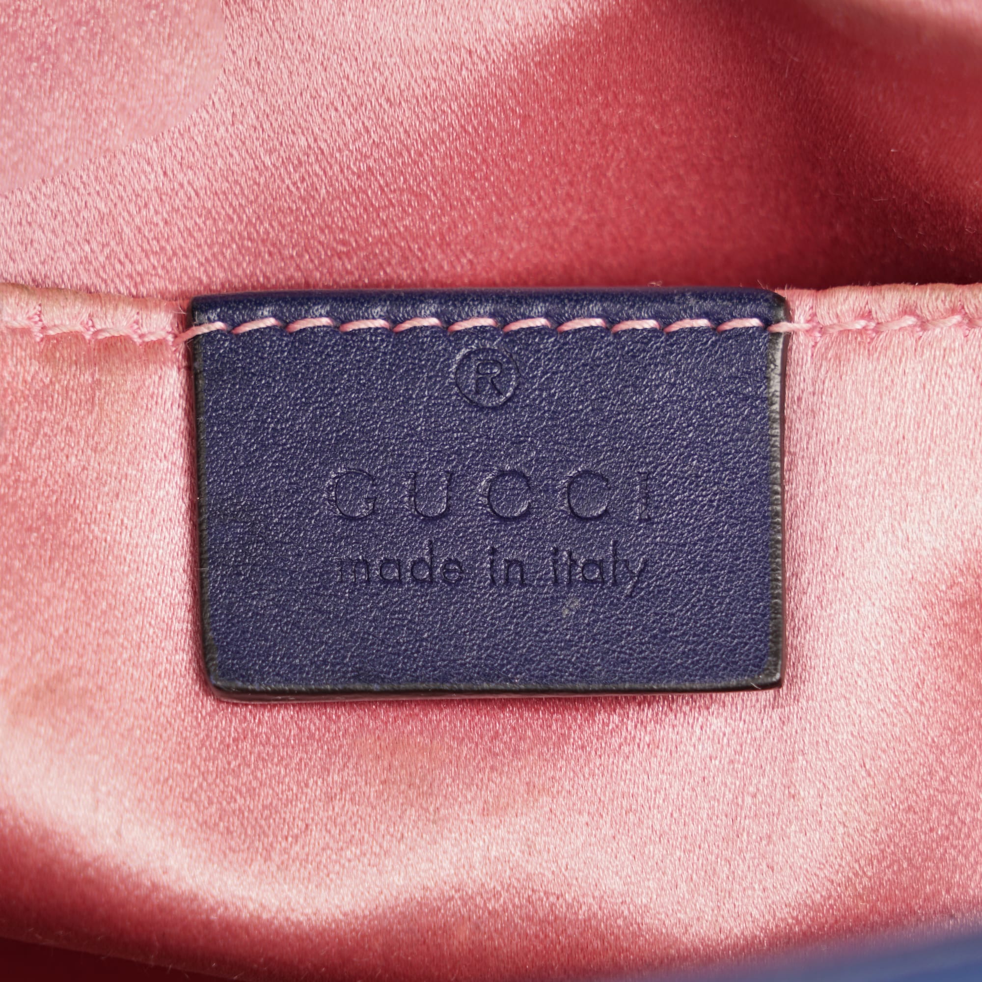 Small Marmont Shoulder Bag - GUCCI - Affordable Luxury image