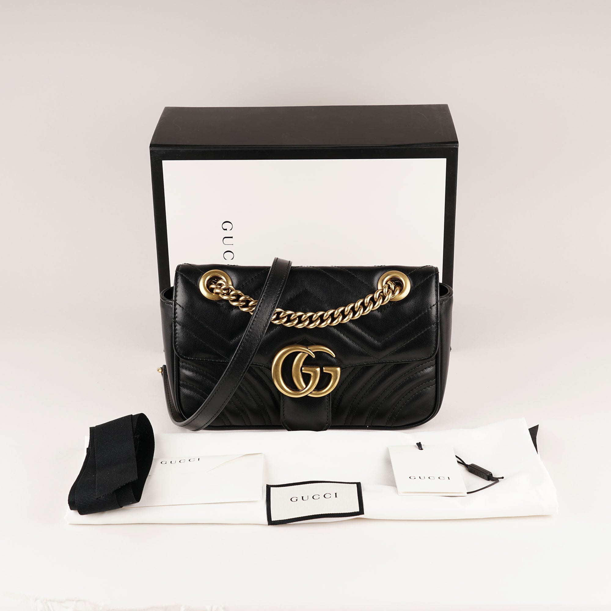 Small Marmont Shoulder Bag - GUCCI - Affordable Luxury image