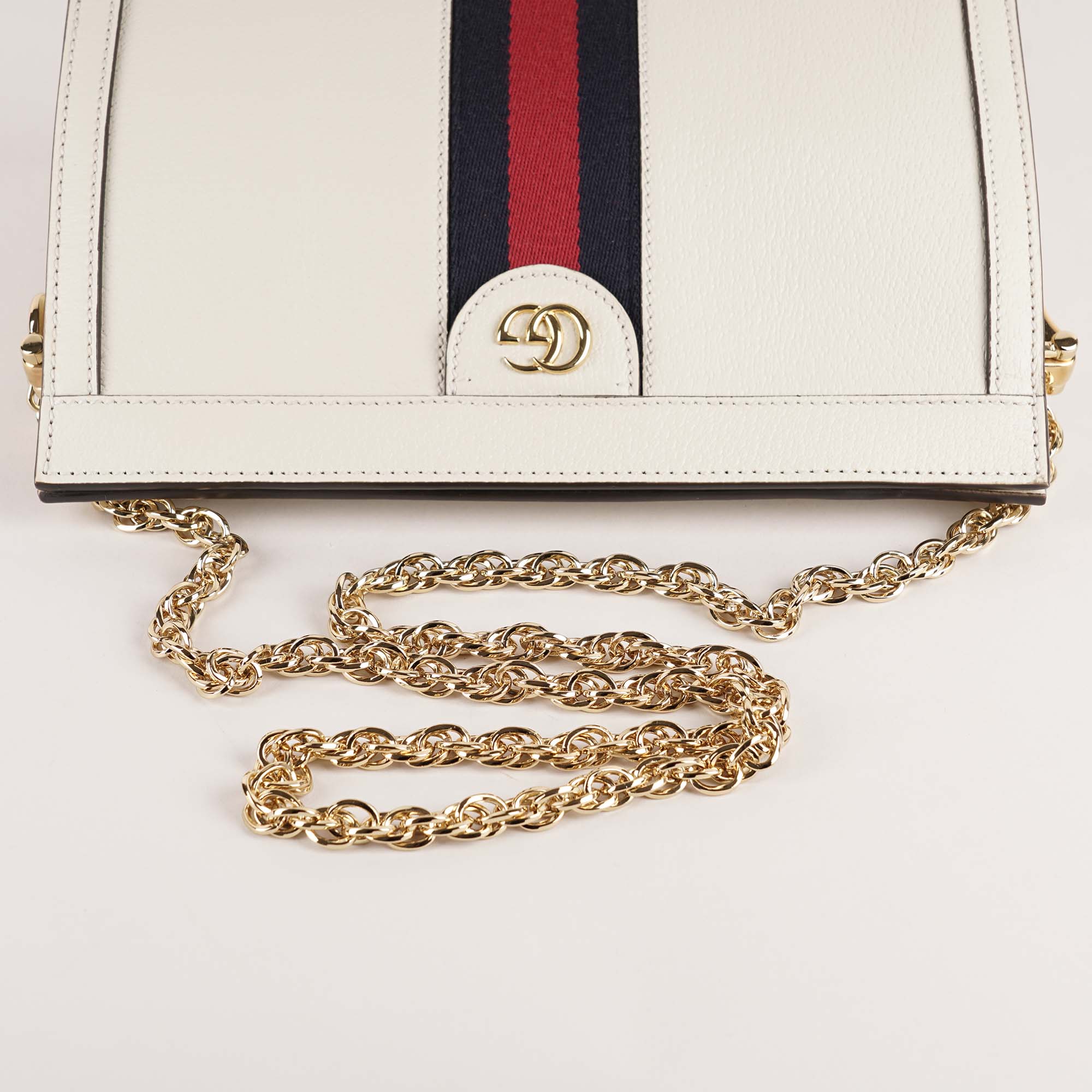 Small Ophidia Chain Shoulder Bag - GUCCI - Affordable Luxury image
