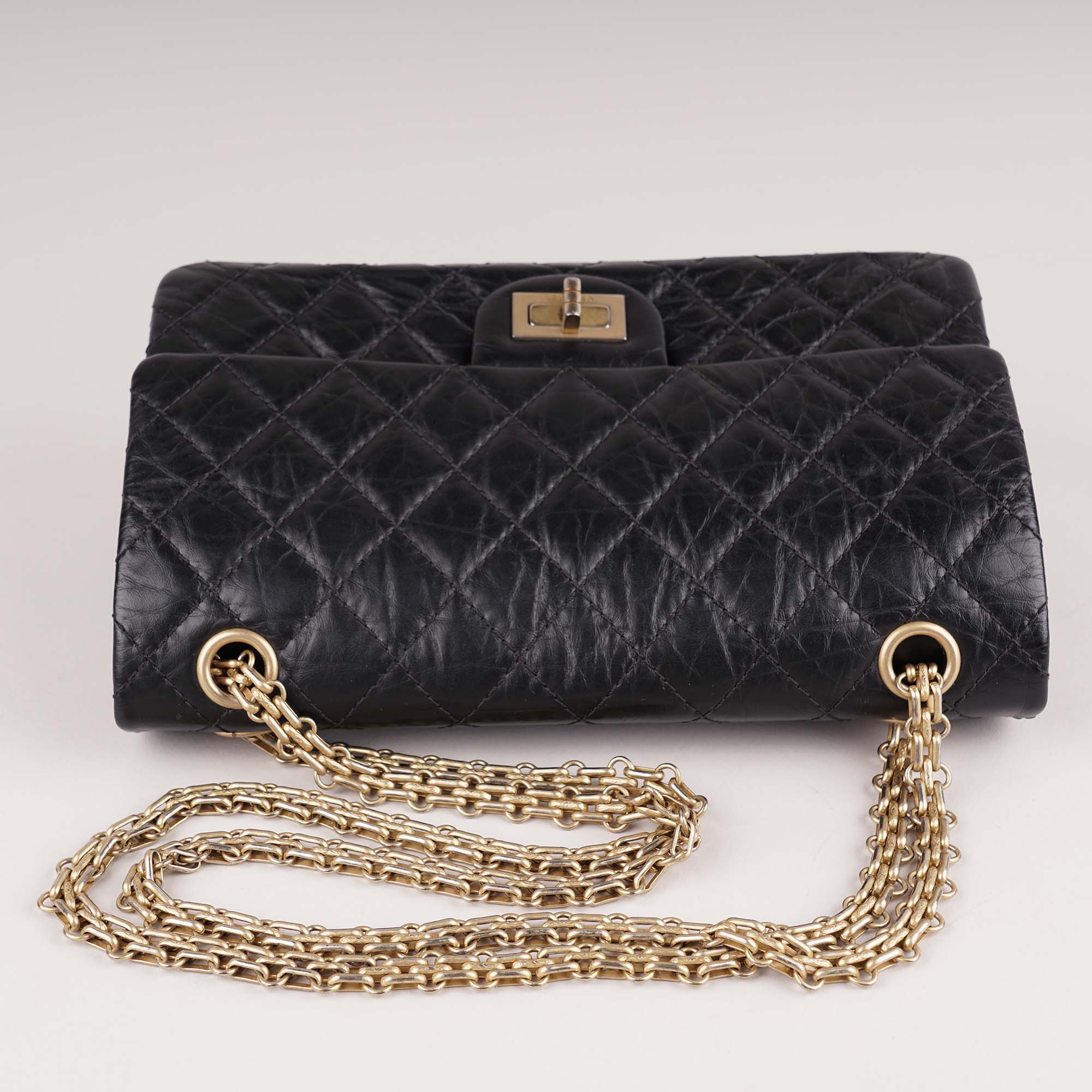 Small Reissue 2.55 Shoulder Bag - CHANEL - Affordable Luxury image