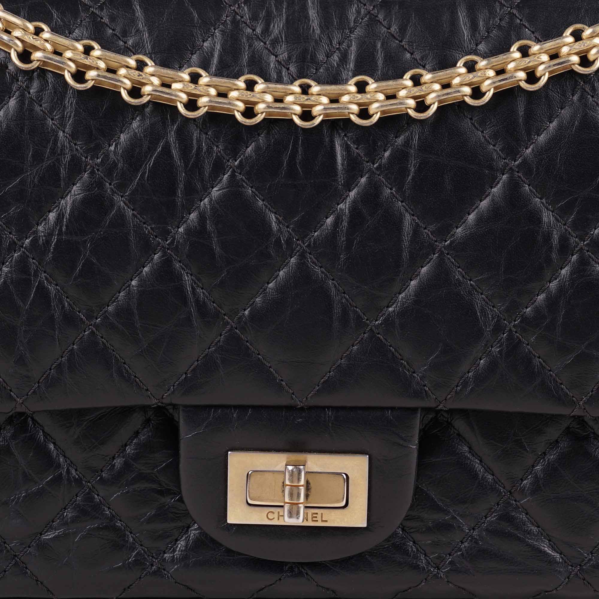 Small Reissue 2.55 Shoulder Bag - CHANEL - Affordable Luxury image