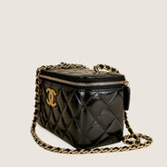 Small Vanity on Chain - CHANEL - Affordable Luxury thumbnail image