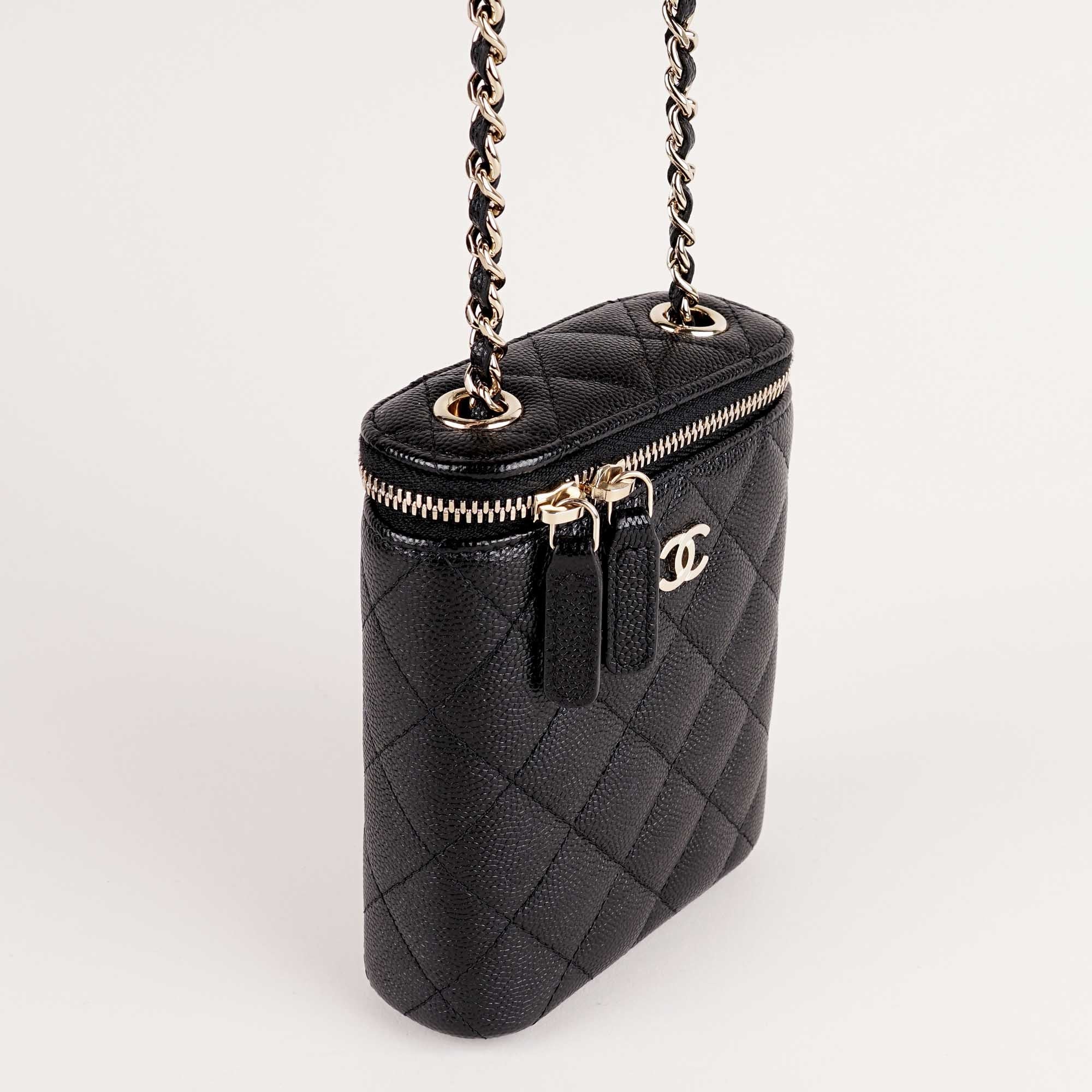 Small Vanity on Chain - CHANEL - Affordable Luxury image