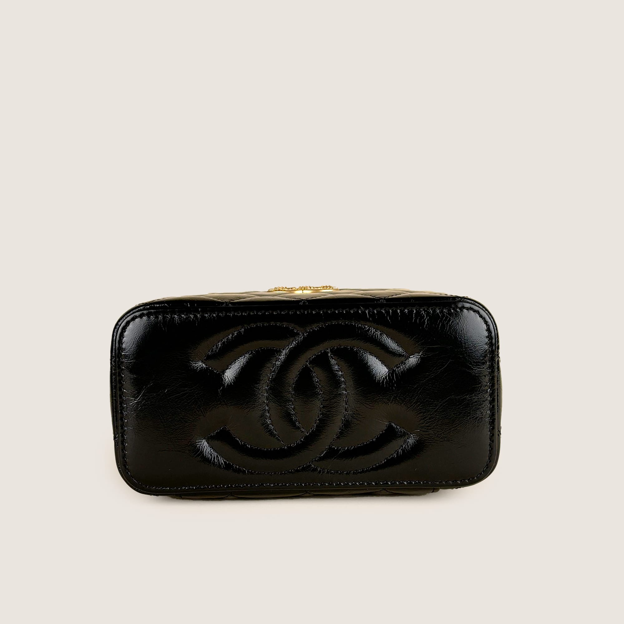 Small Vanity on Chain - CHANEL - Affordable Luxury image