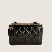 Small Vanity on Chain - CHANEL - Affordable Luxury thumbnail image