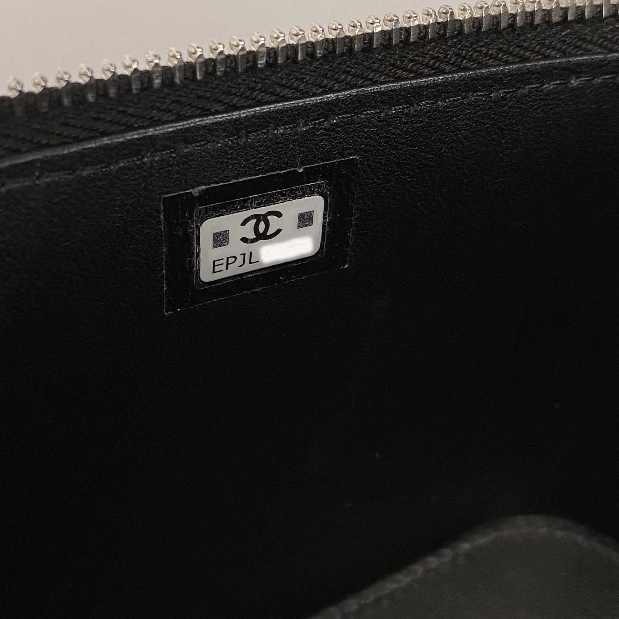 Small Vanity Top Handle - CHANEL - Affordable Luxury image