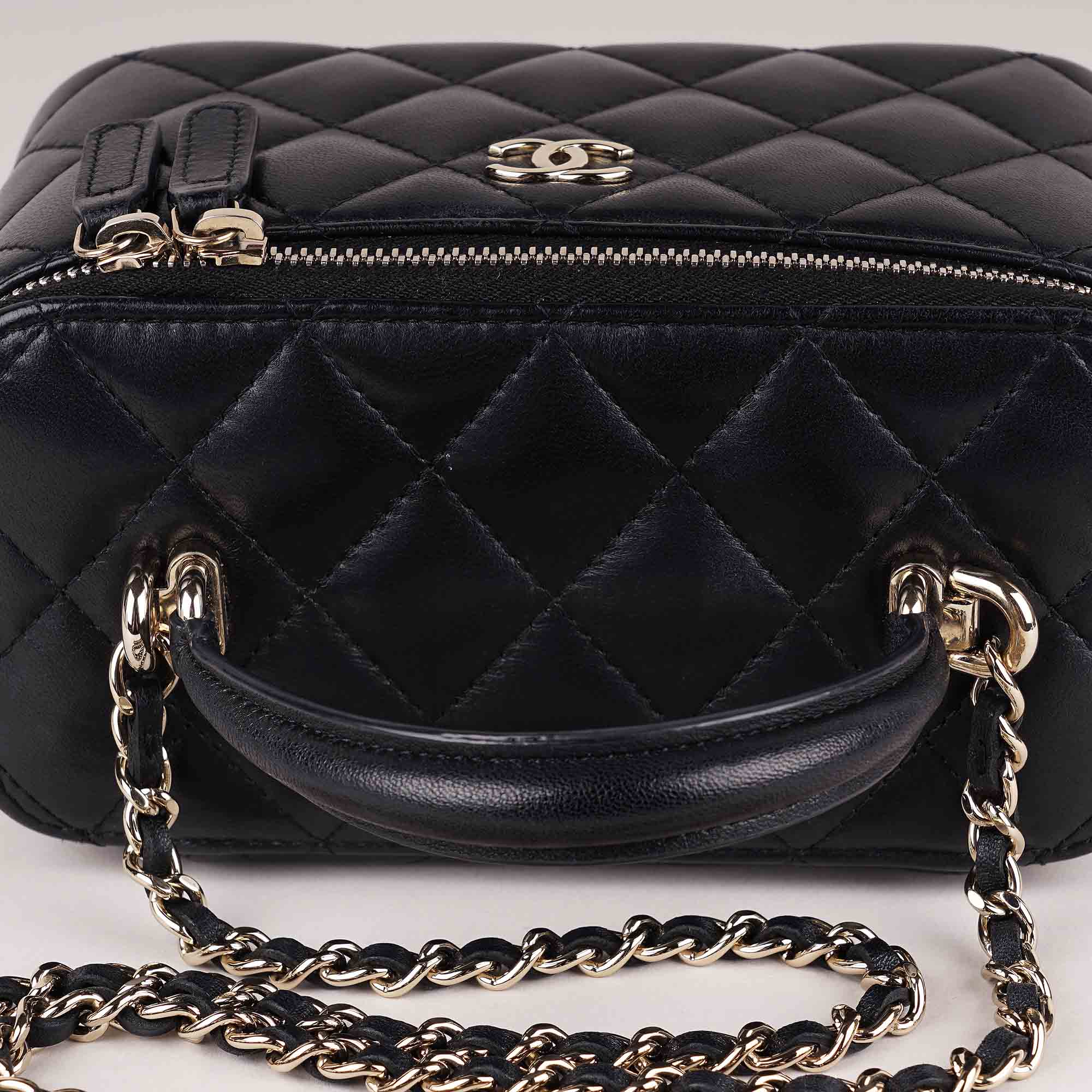 Small Vanity Top Handle - CHANEL - Affordable Luxury image