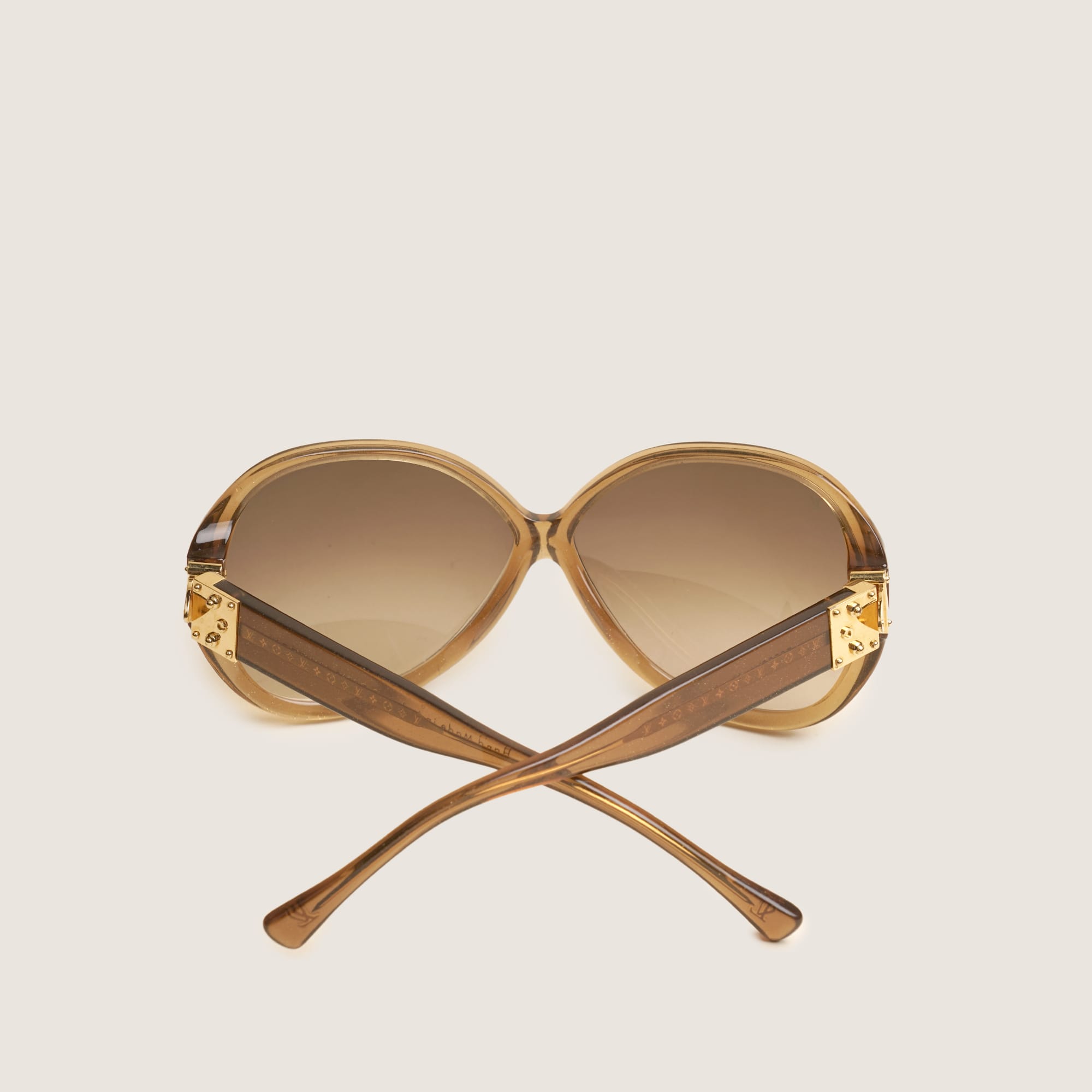 Soupcon Sunglasses - LOUIS VUITTON - Affordable Luxury image