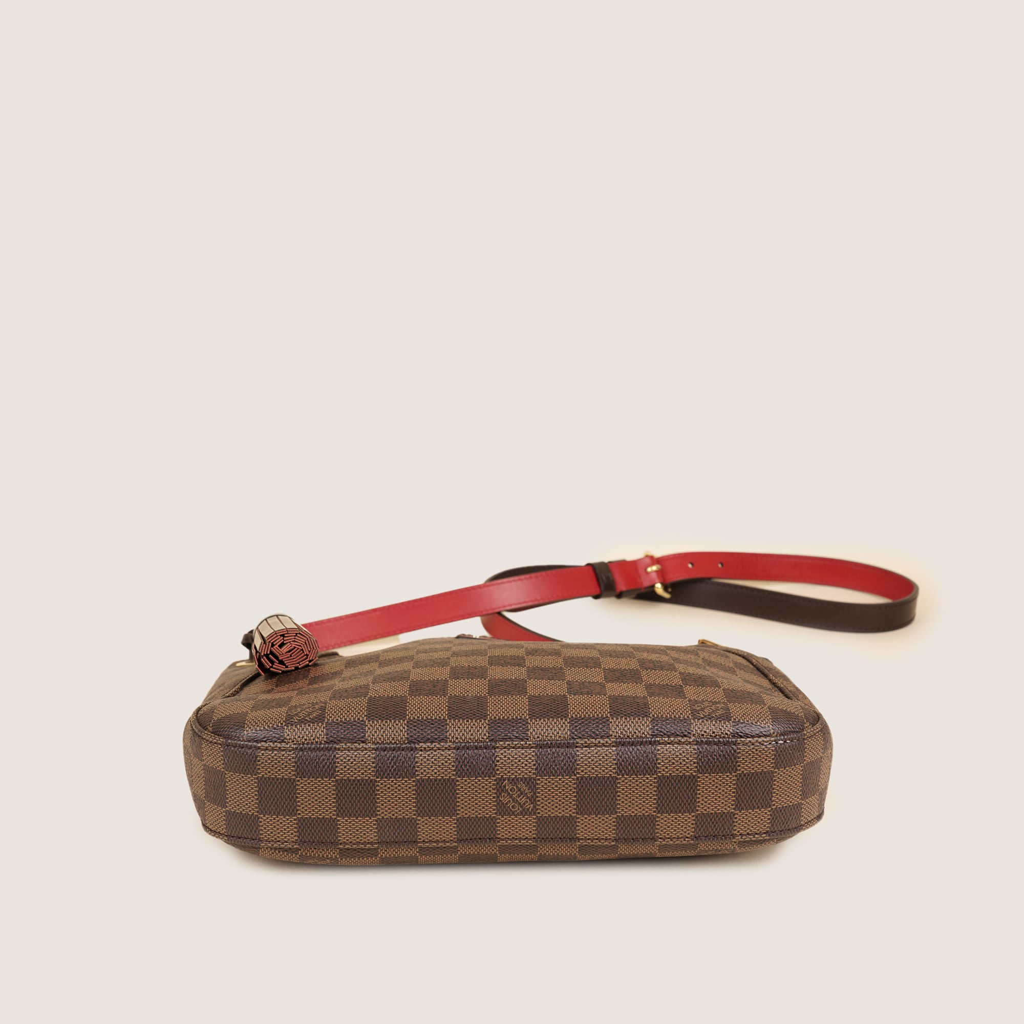 South Bank Shoulder Bag - LOUIS VUITTON - Affordable Luxury image