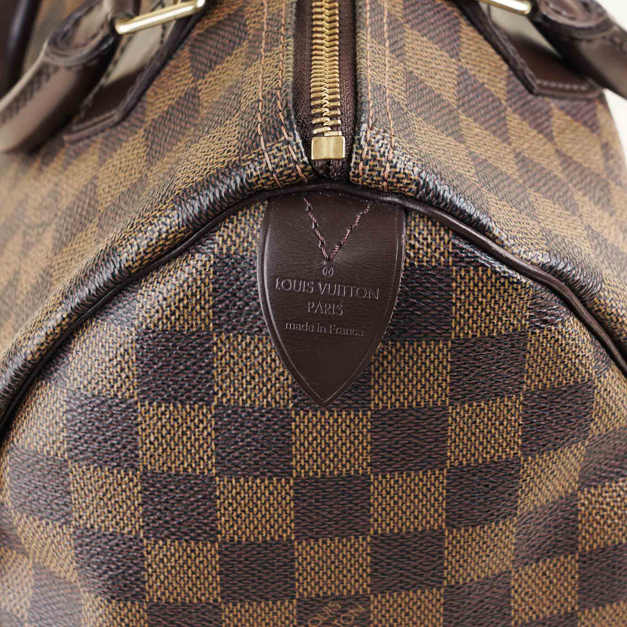 Speedy 30 Handbag - LOUIS VUITTON - Affordable Luxury image