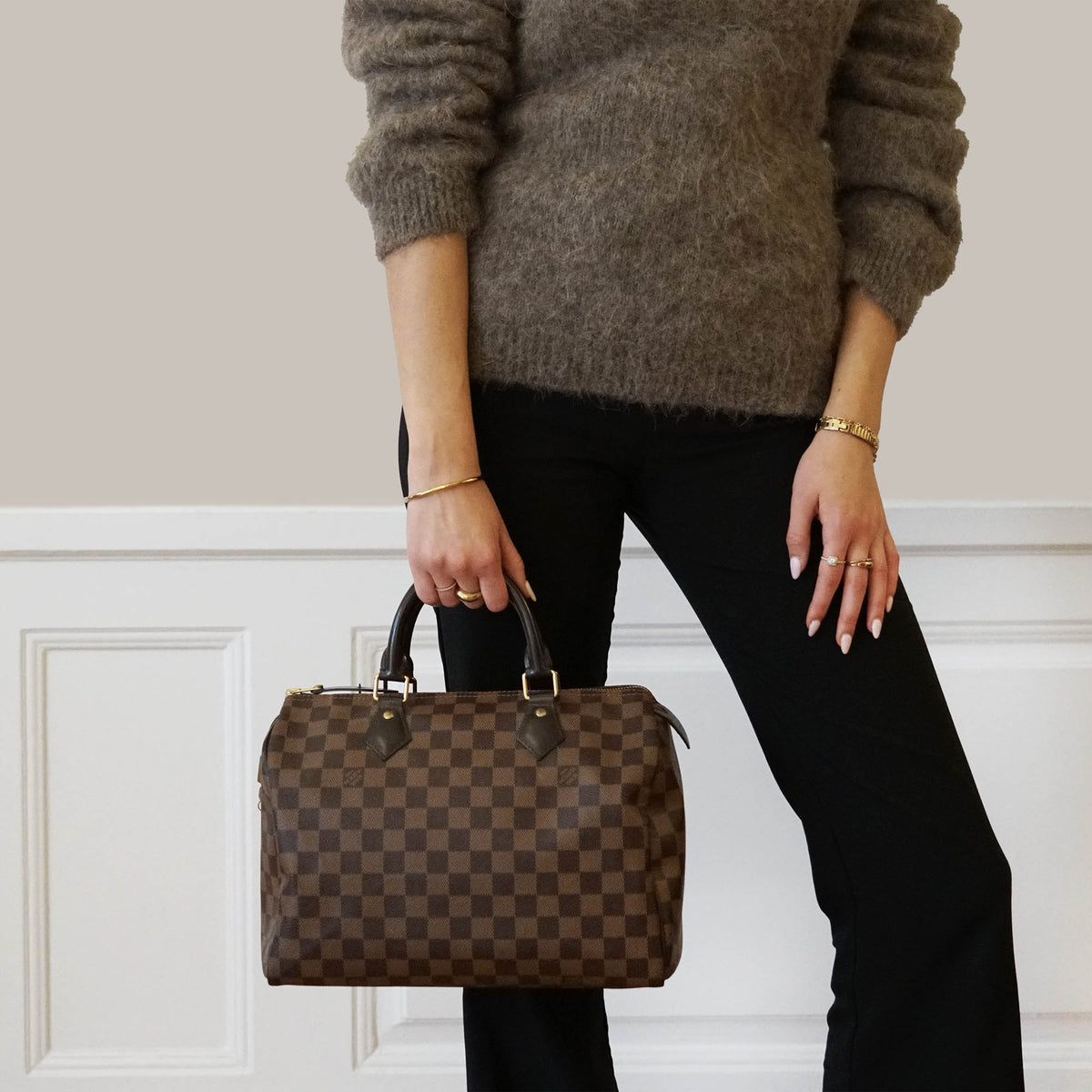 Speedy 30 Top Handle - LOUIS VUITTON - Affordable Luxury