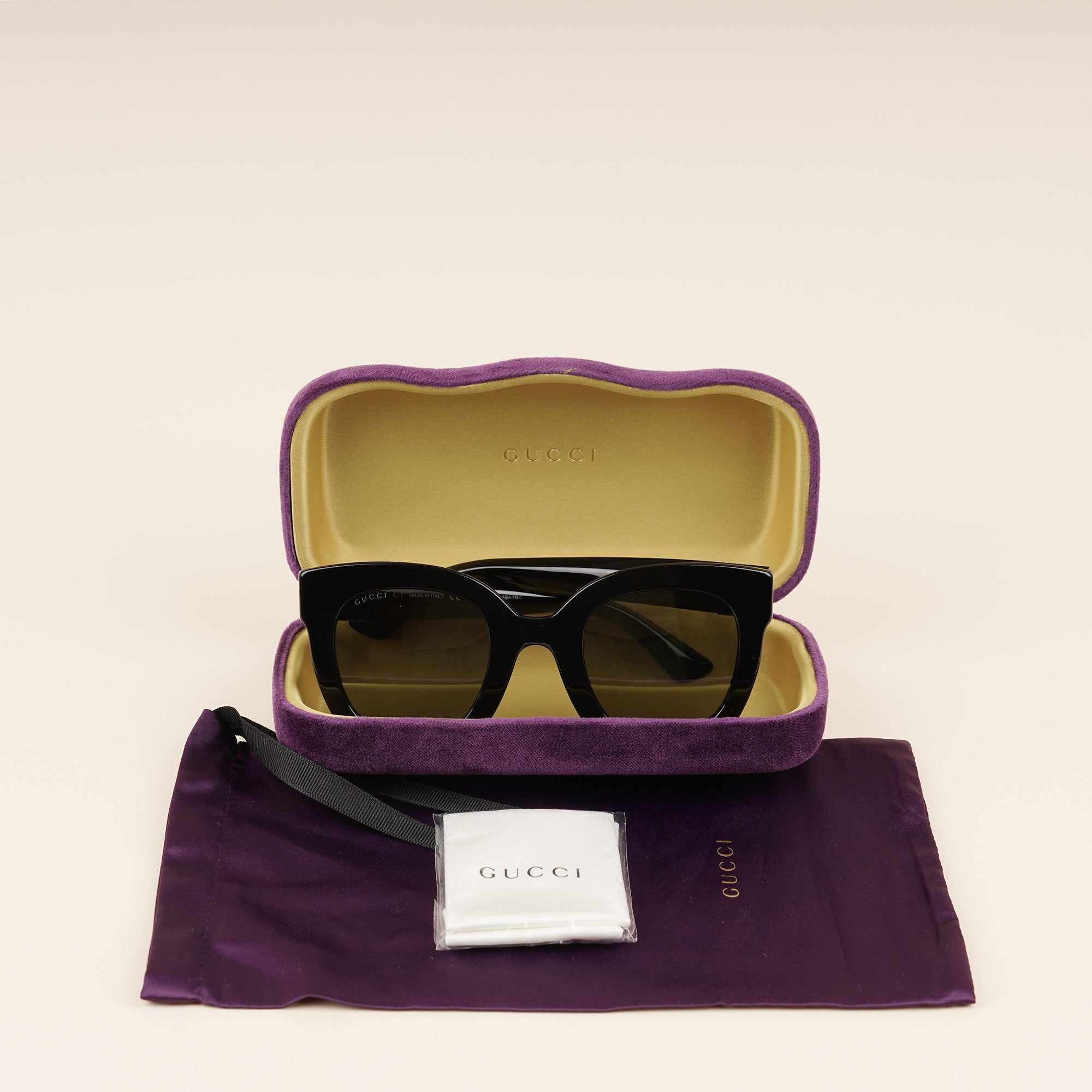 Star Sunglasses - GUCCI - Affordable Luxury image