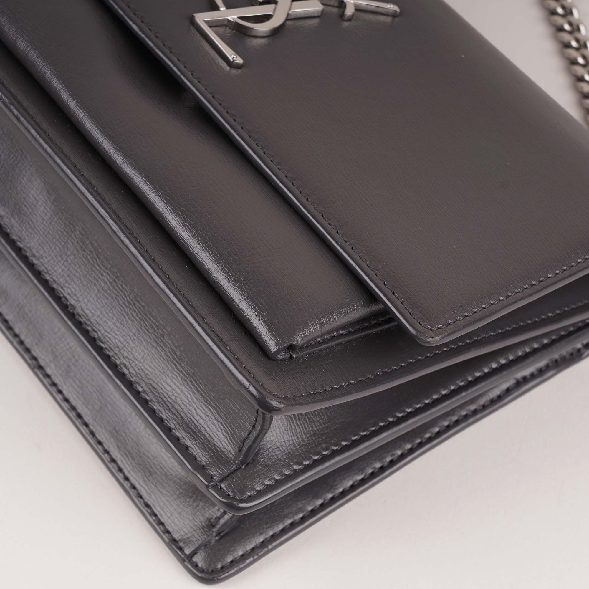 Sunset Medium Shoulder Bag - SAINT LAURENT - Affordable Luxury image