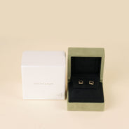 Sweet Alhambra Earstuds - VAN CLEEF & ARPELS - Affordable Luxury thumbnail image