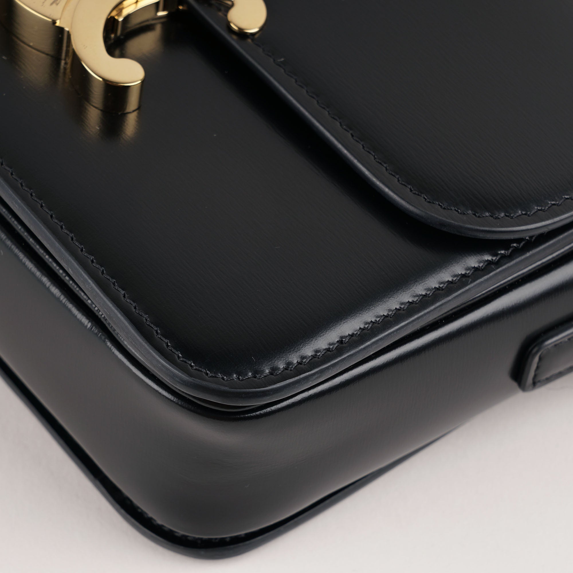 Teen Triomphe Shoulder Bag - CELINE - Affordable Luxury image