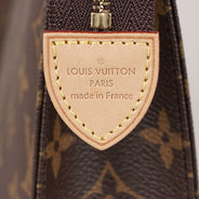 Toiletry Pouch 26 - LOUIS VUITTON - Affordable Luxury thumbnail image