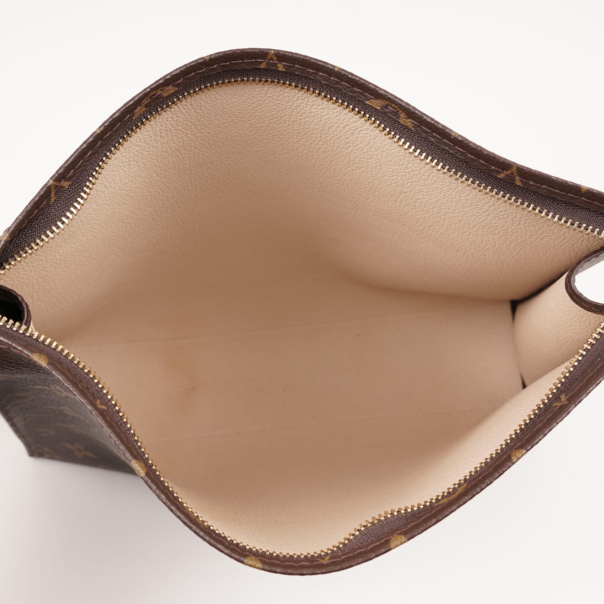 Toiletry Pouch 26 - Affordable Luxury - Affordable Luxury image