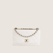 Trendy Wallet on Chain - CHANEL - Affordable Luxury thumbnail image