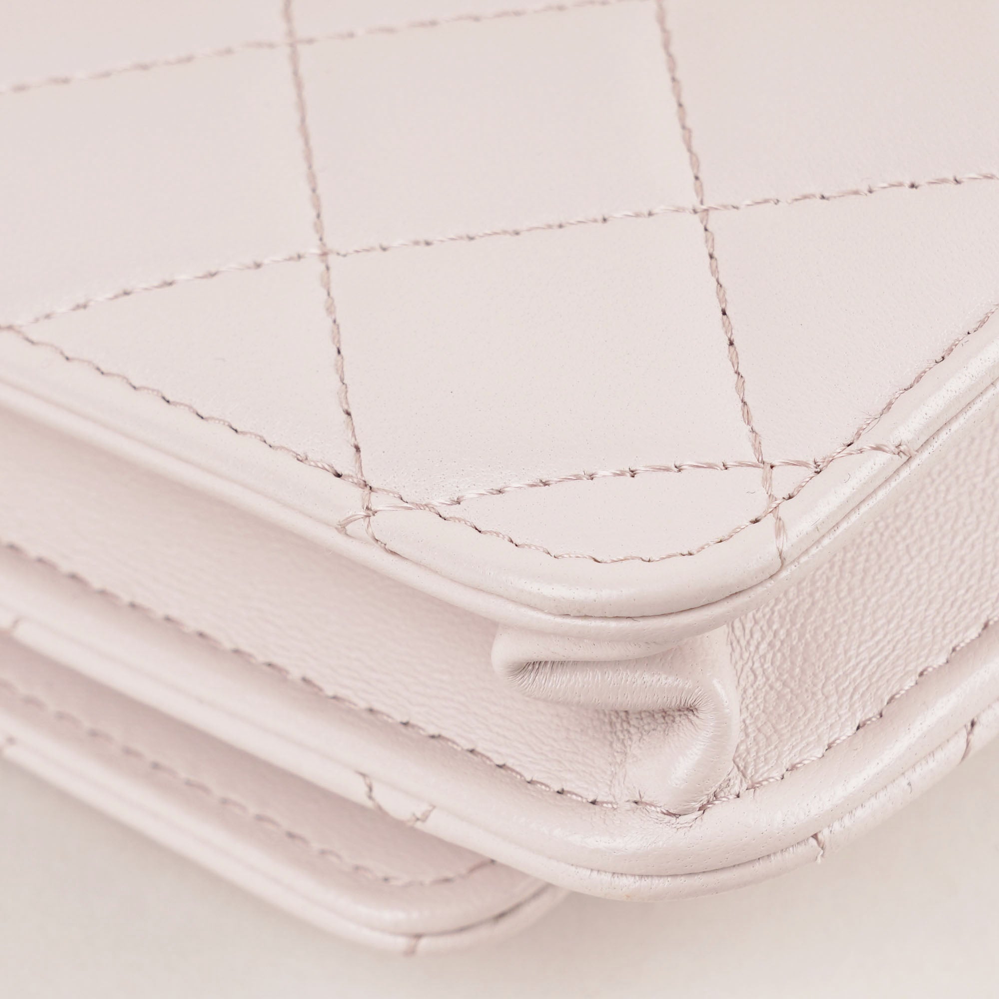 Trendy Wallet on Chain - CHANEL - Affordable Luxury image