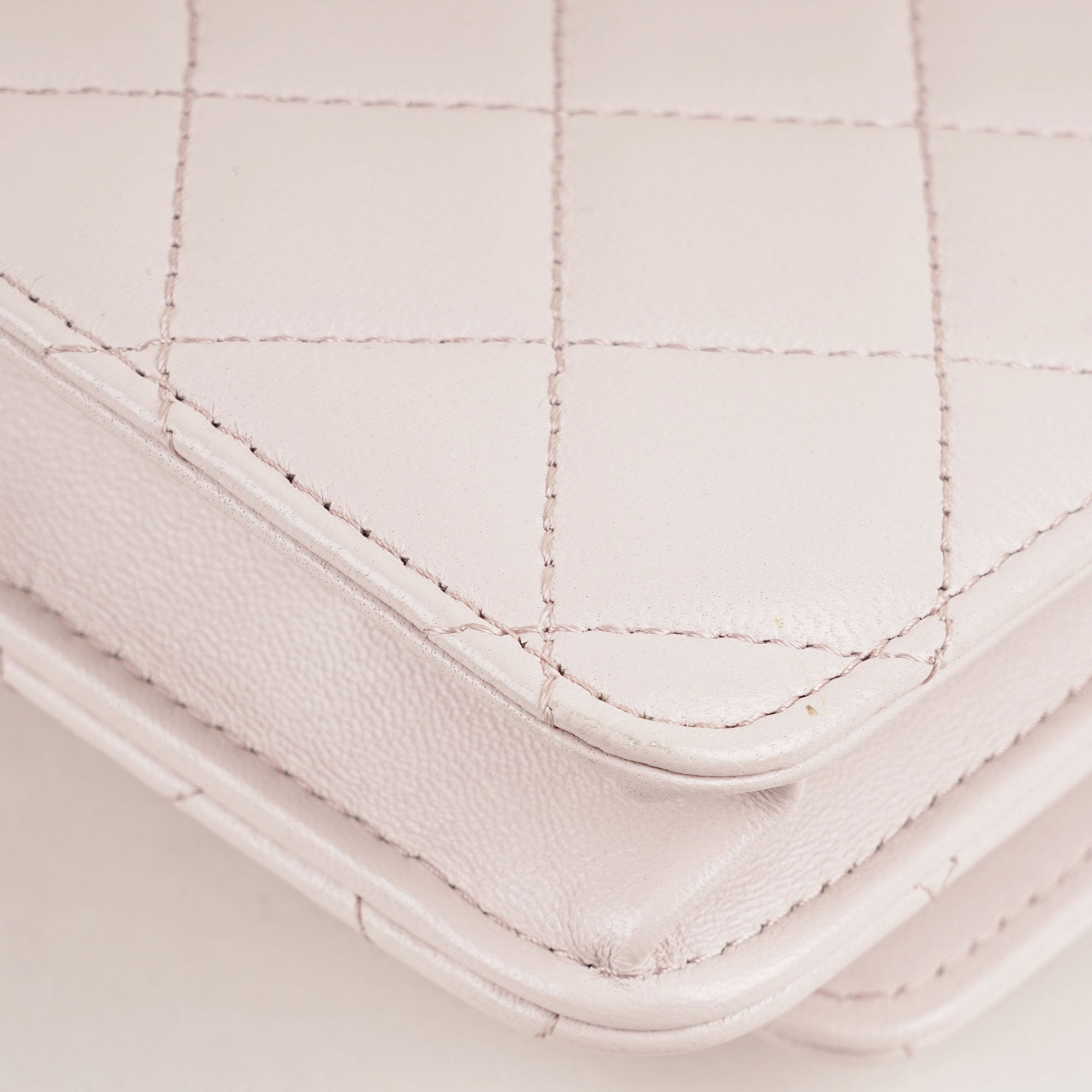 Trendy Wallet on Chain - CHANEL - Affordable Luxury image