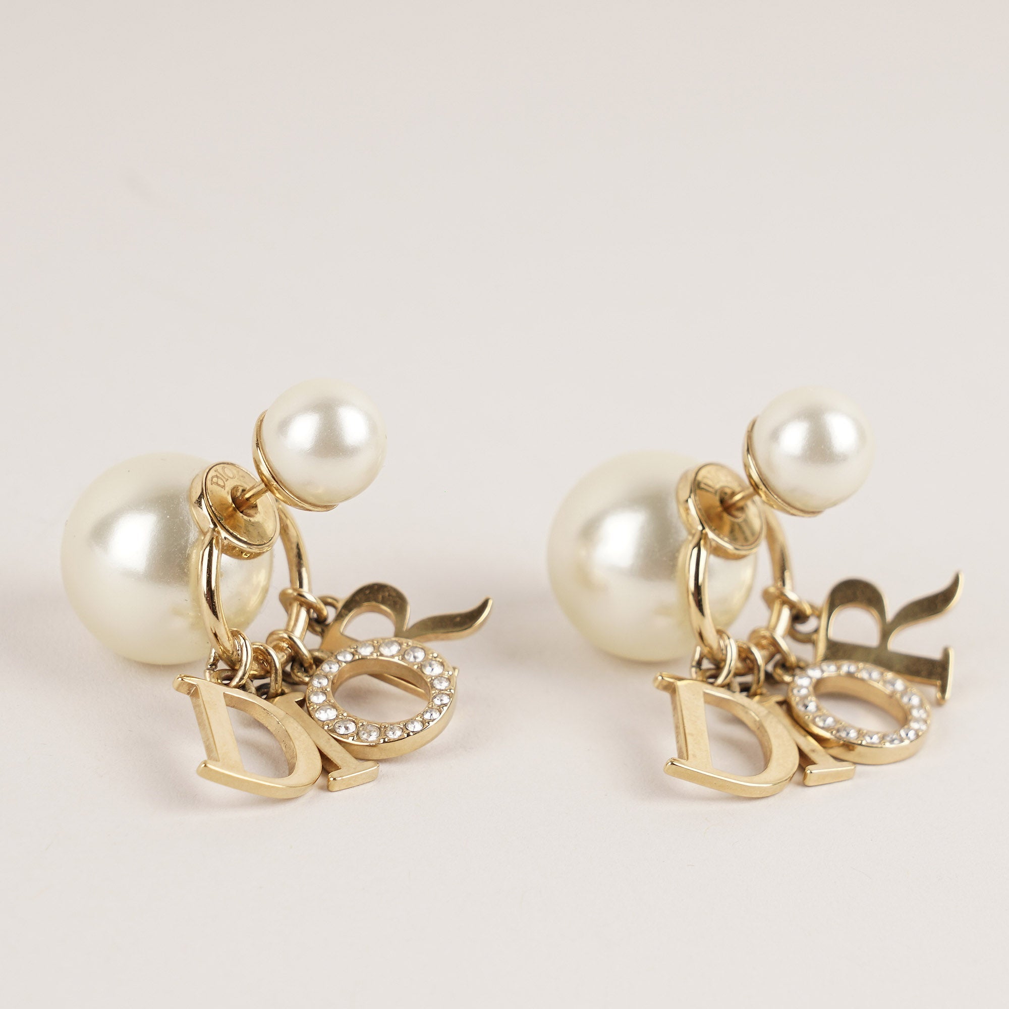 Tribales Earrings - Main Image