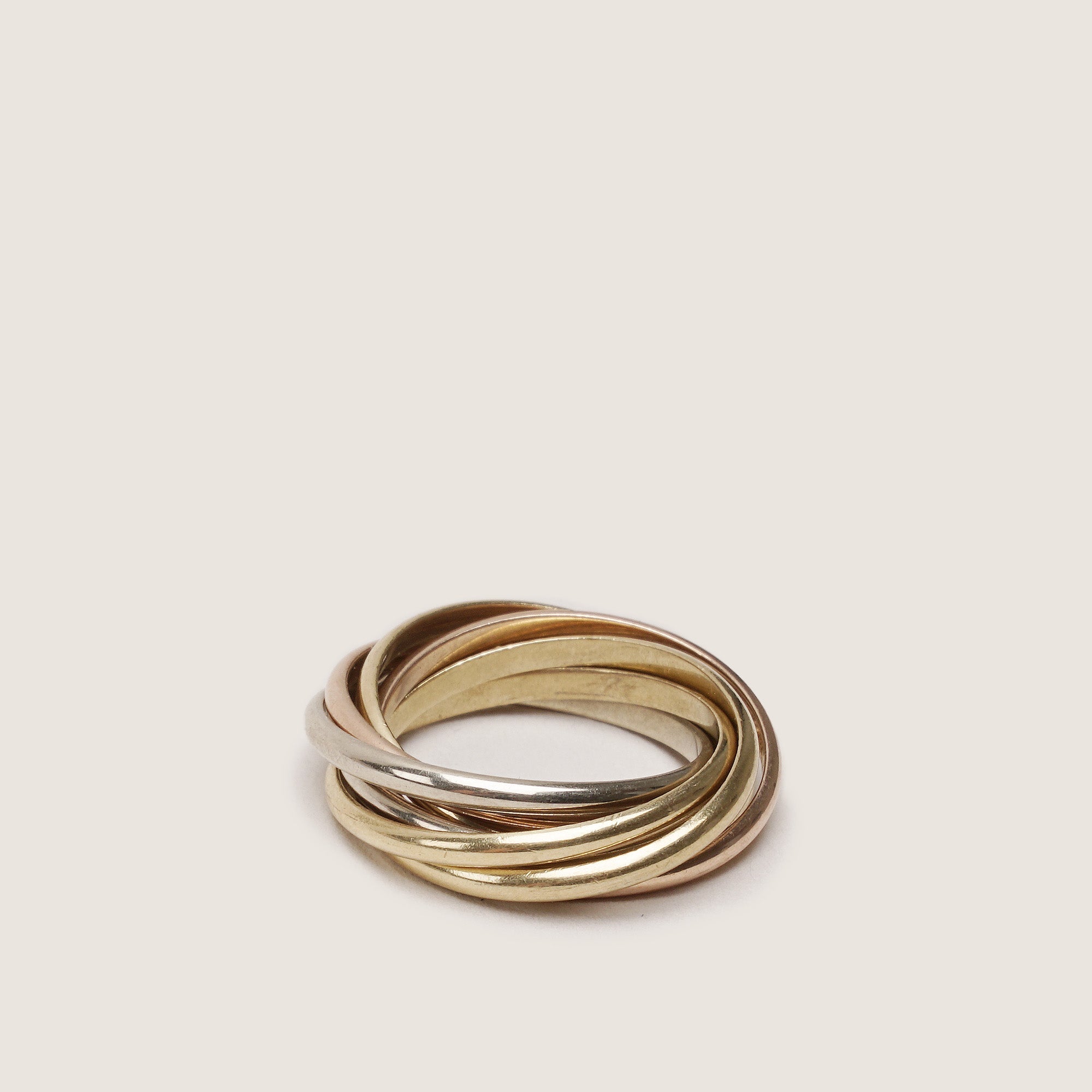 Trinity 7 Band Ring 47 - CARTIER - Affordable Luxury