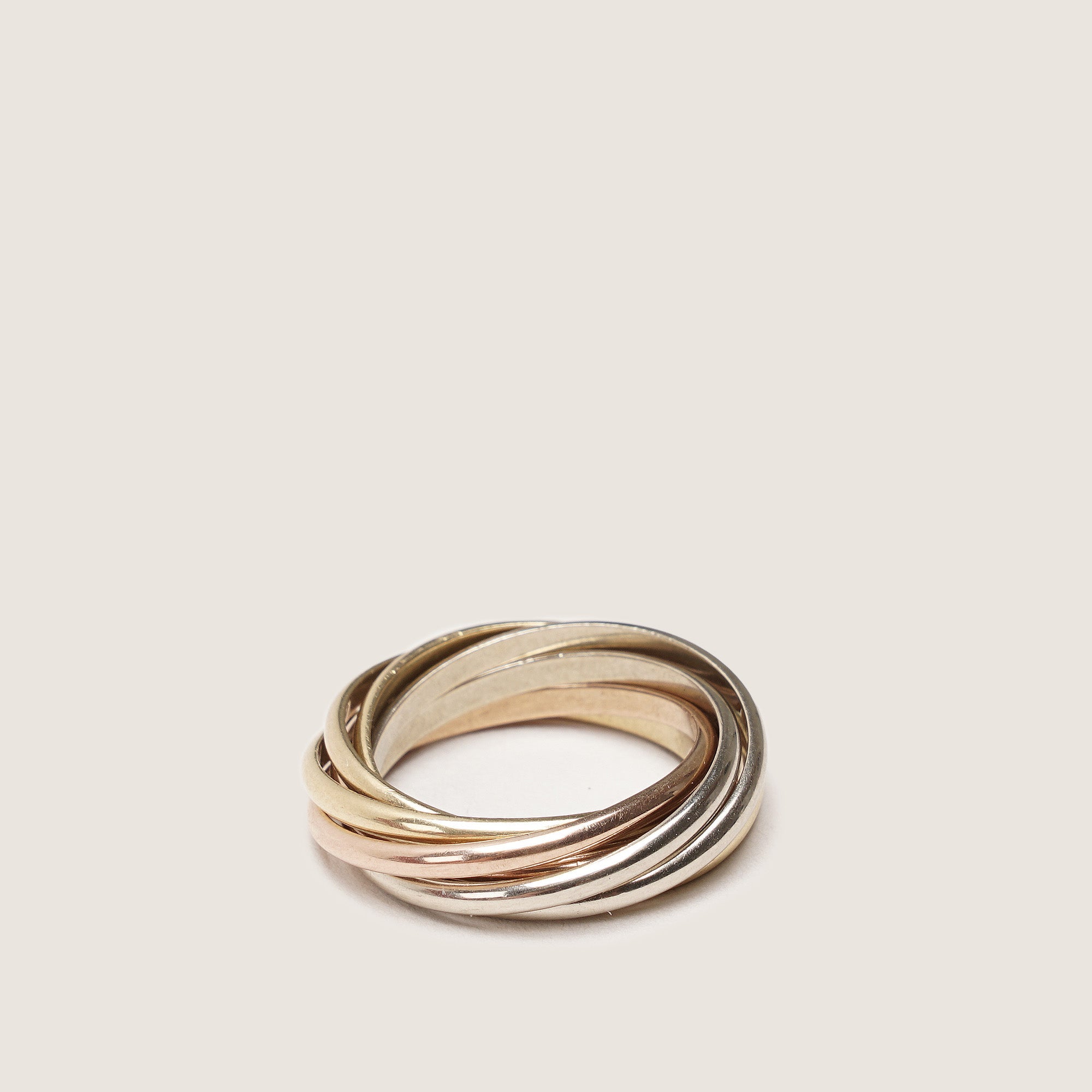 Trinity 7 Band Ring 47 - CARTIER - Affordable Luxury
