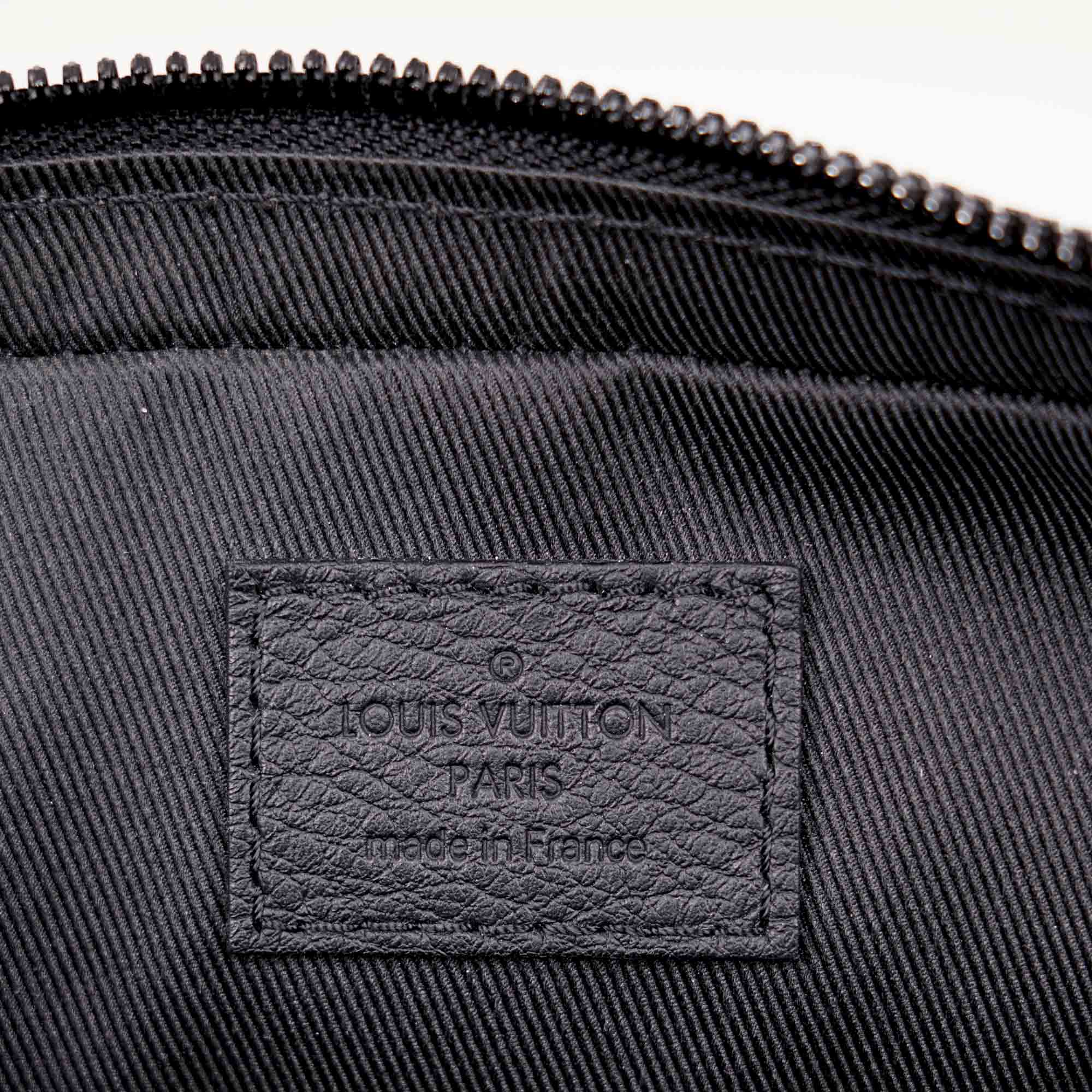 Trio Messenger Bag - LOUIS VUITTON - Affordable Luxury image