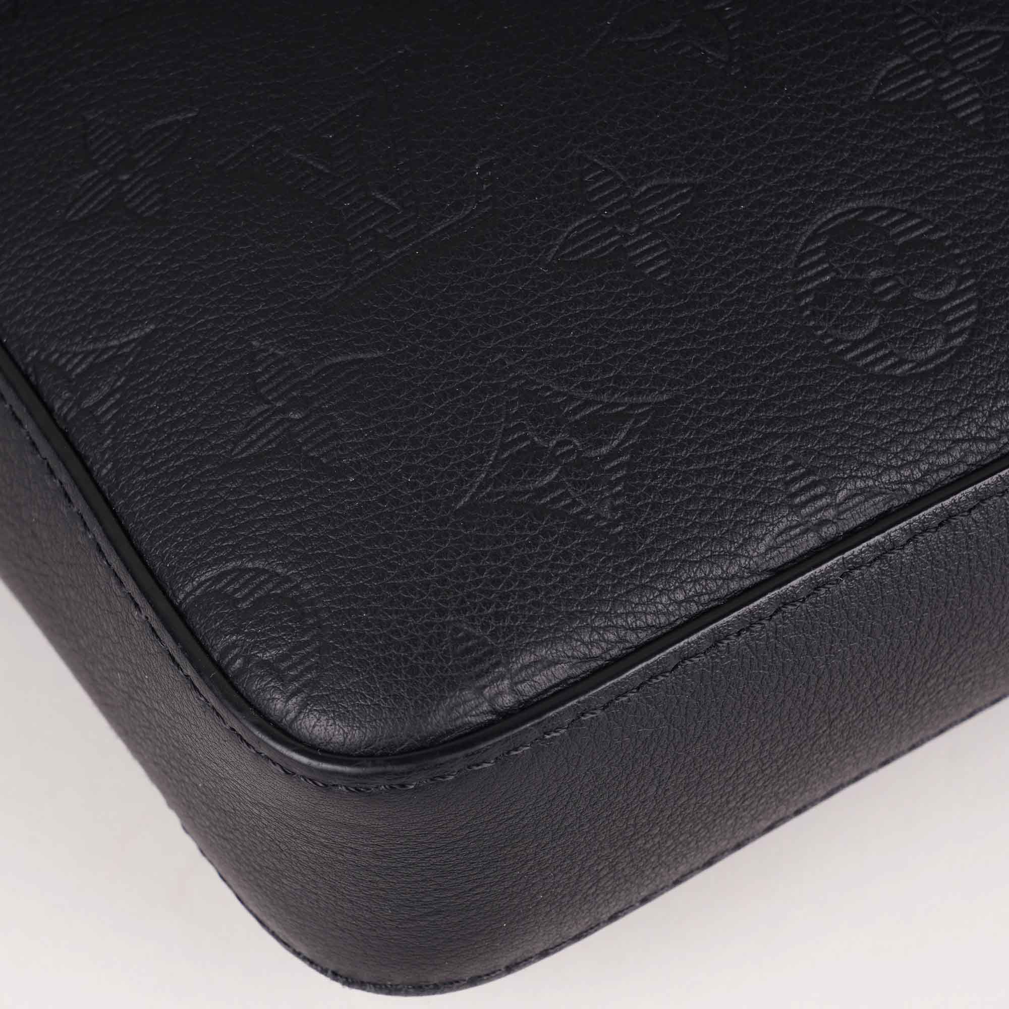 Trio Messenger Bag - LOUIS VUITTON - Affordable Luxury image