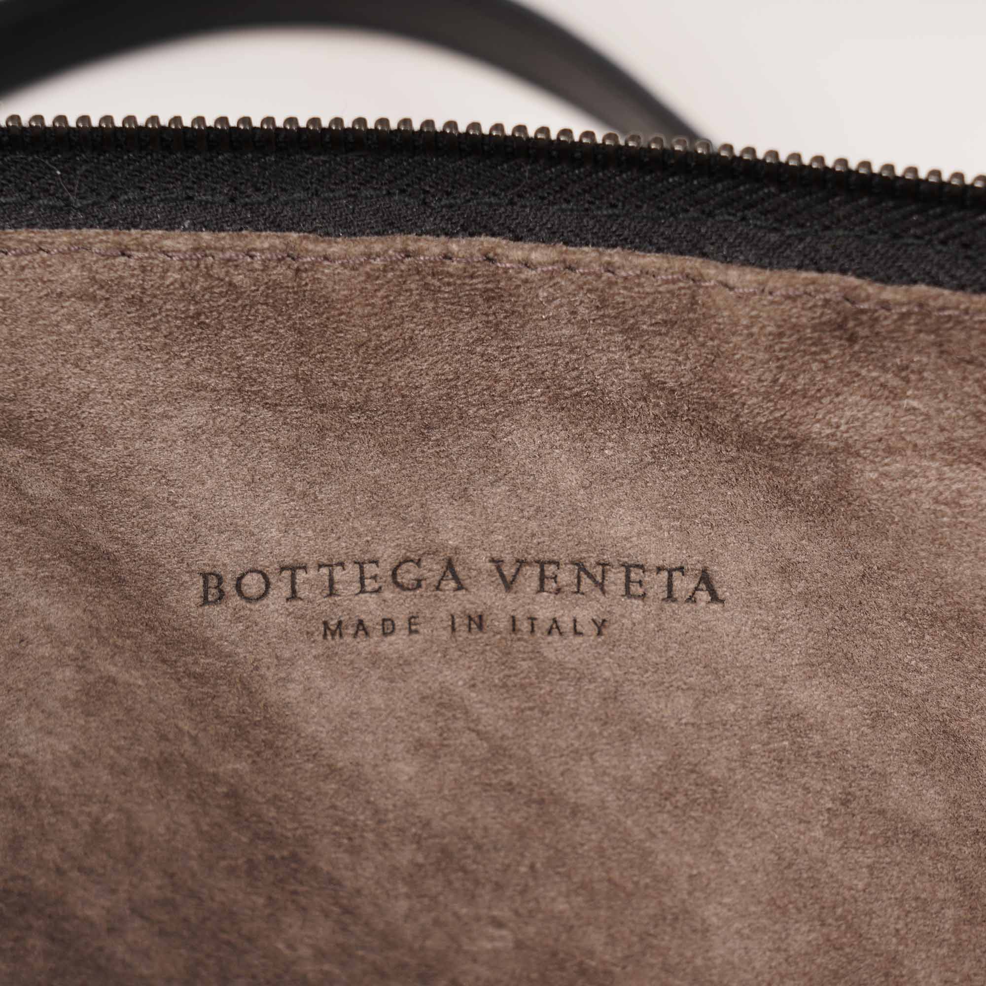 Triple Zip Shoulder Bag - BOTTEGA VENETA - Affordable Luxury image