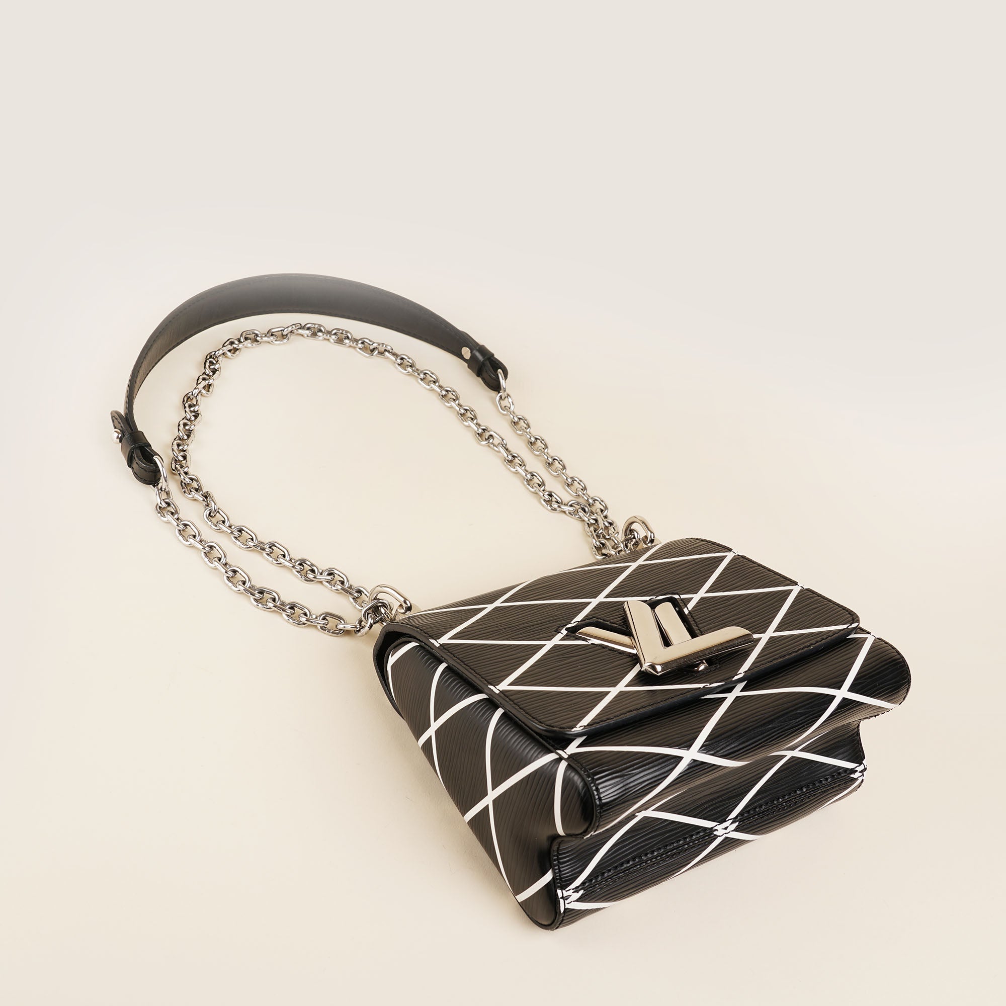 Twist PM Malletage Shoulder Bag - LOUIS VUITTON - Affordable Luxury image