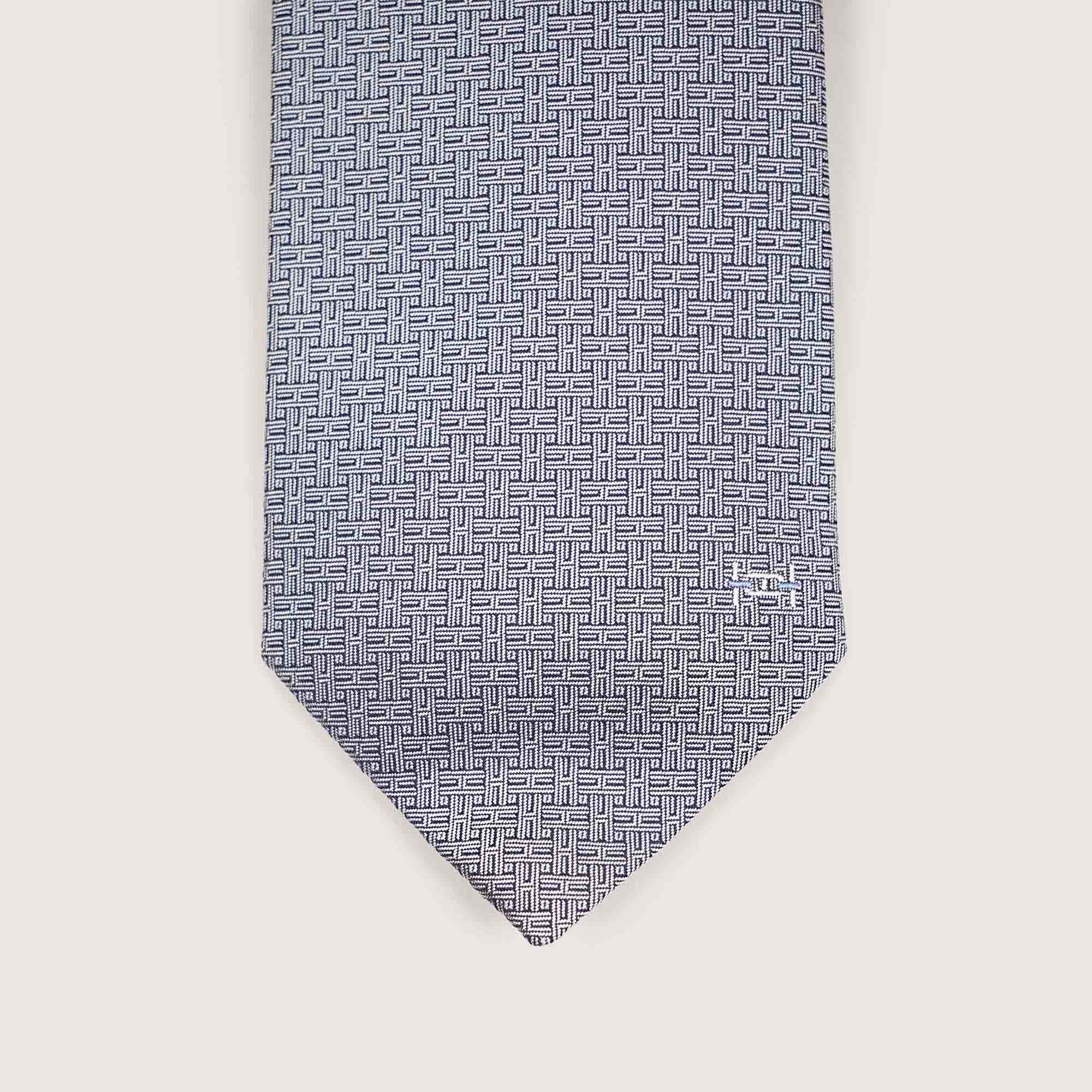 Unie Maillon Overboard Silk Tie - HERMÈS - Affordable Luxury