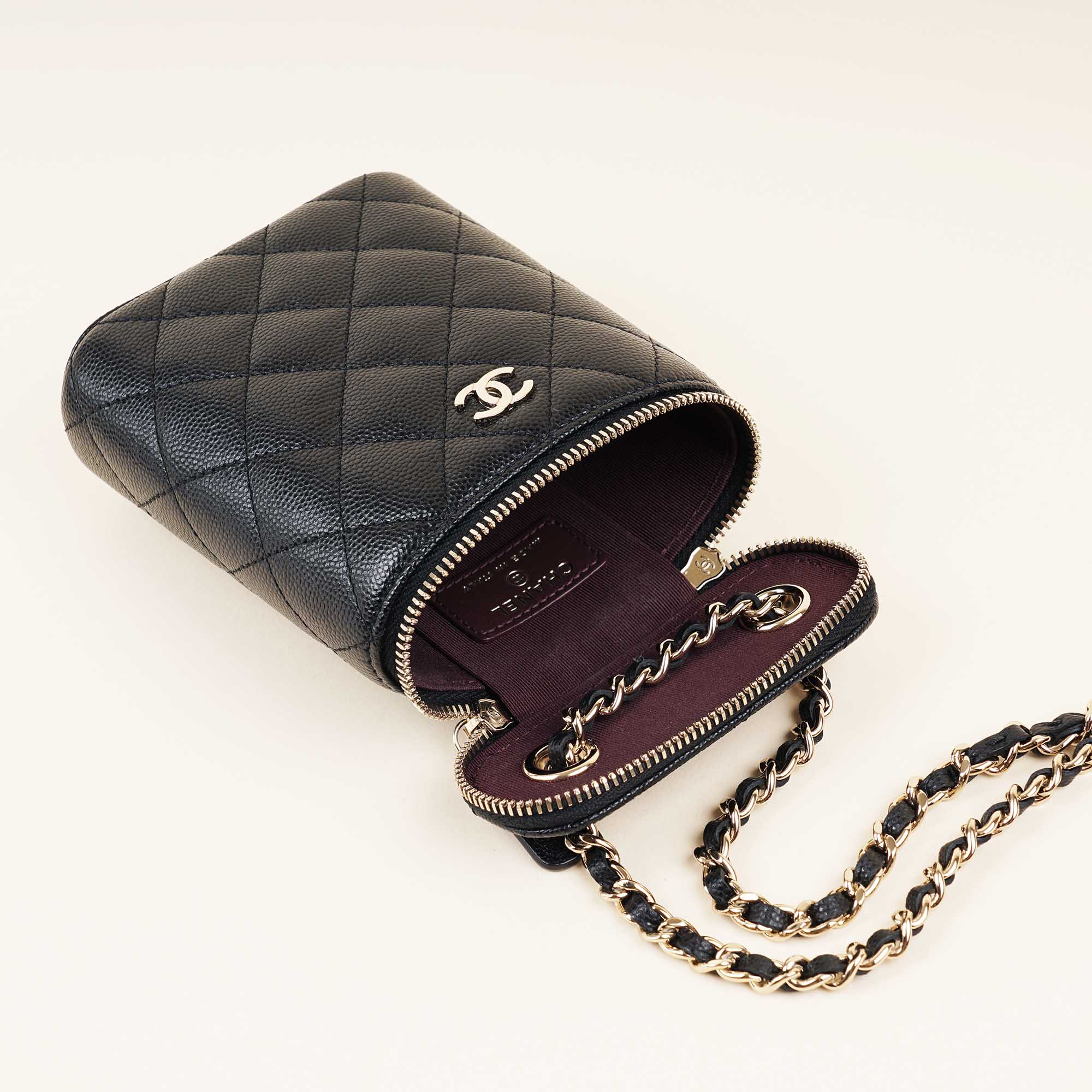 Vanity on Chain Bag - CHANEL - Affordable Luxury image