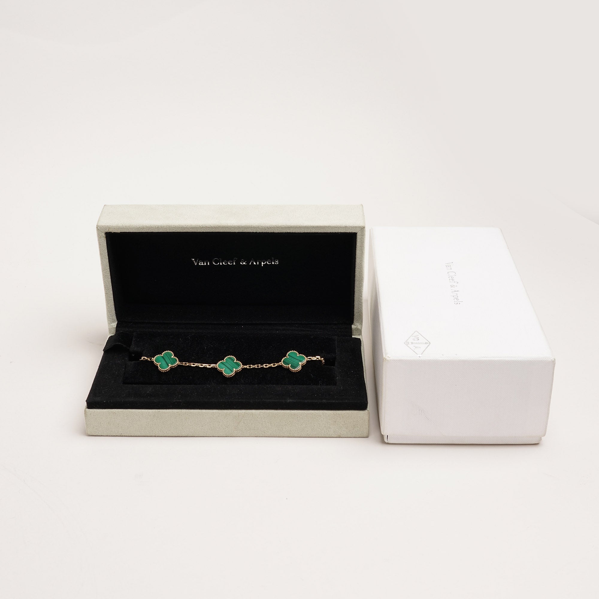 Vintage Alhambra Bracelet 5 motifs Malachite/18k Gold - VAN CLEEF & ARPELS - Affordable Luxury image