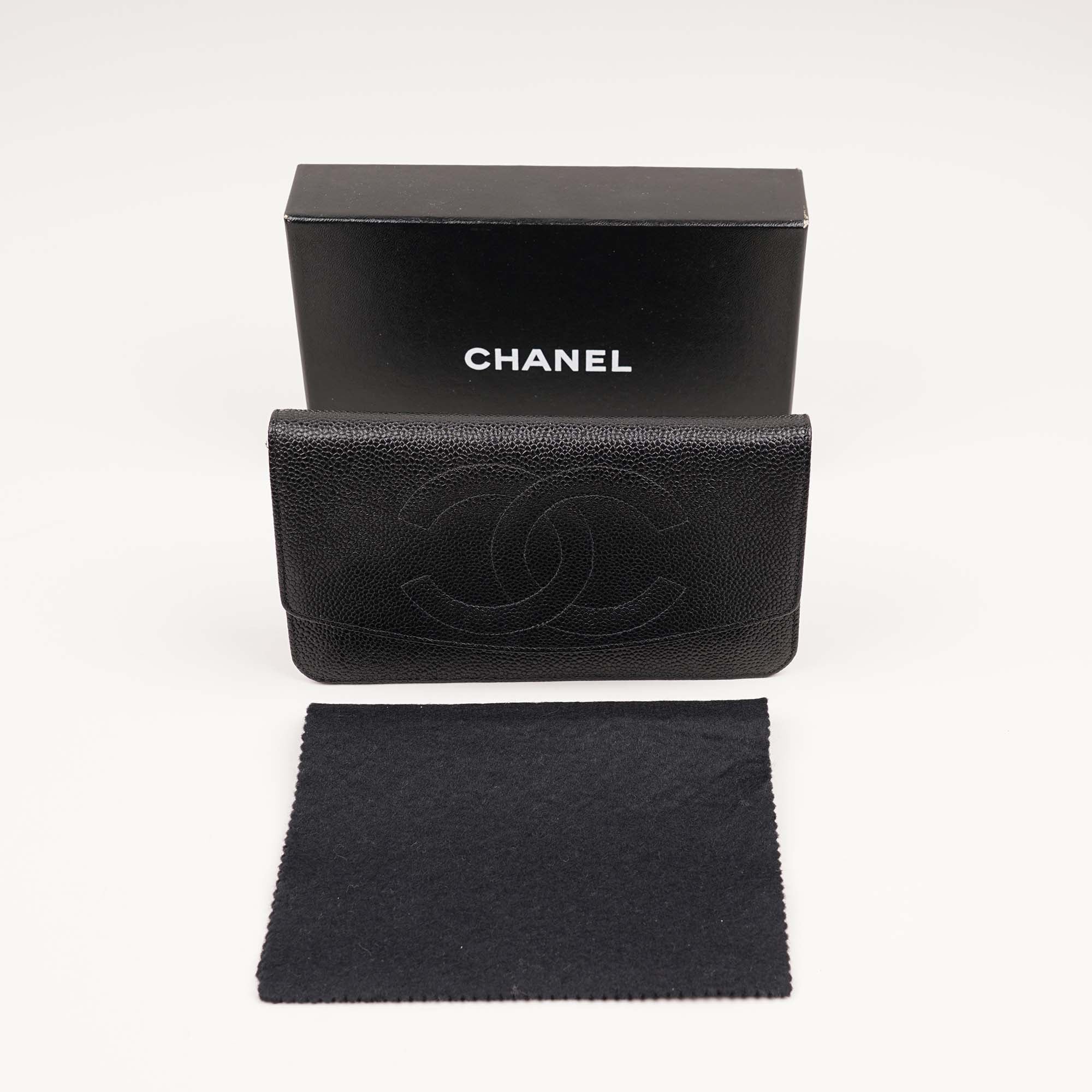Vintage CC Clutch - CHANEL - Affordable Luxury image