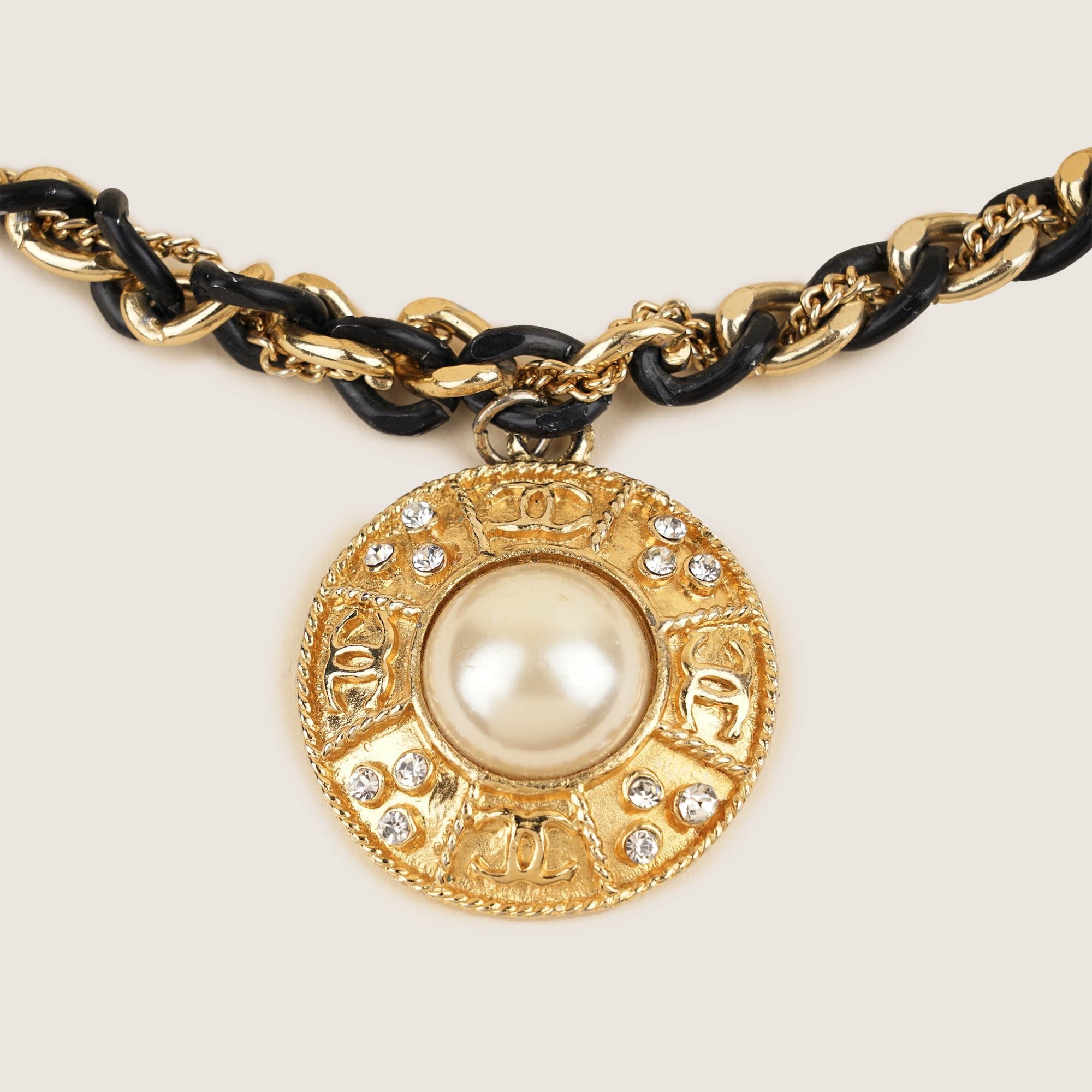 Vintage Medallion Choker Necklace - CHANEL - Affordable Luxury image