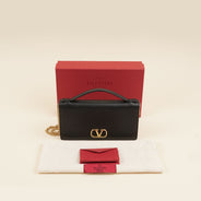 Vlogo Wallet on Chain - VALENTINO - Affordable Luxury thumbnail image