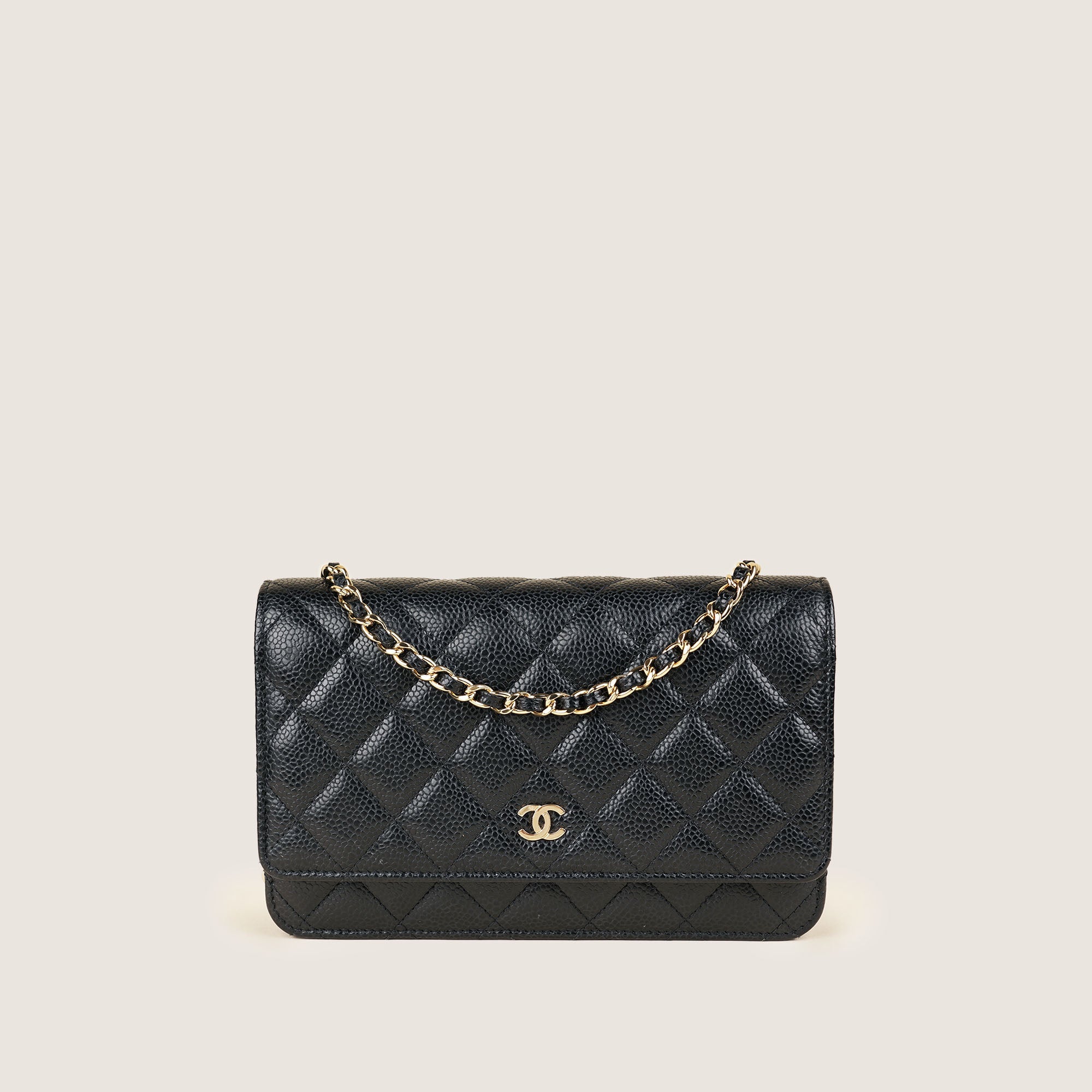 Wallet On Chain - CHANEL - Affordable Luxury