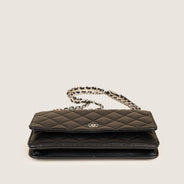 Wallet on Chain - CHANEL - Affordable Luxury thumbnail image