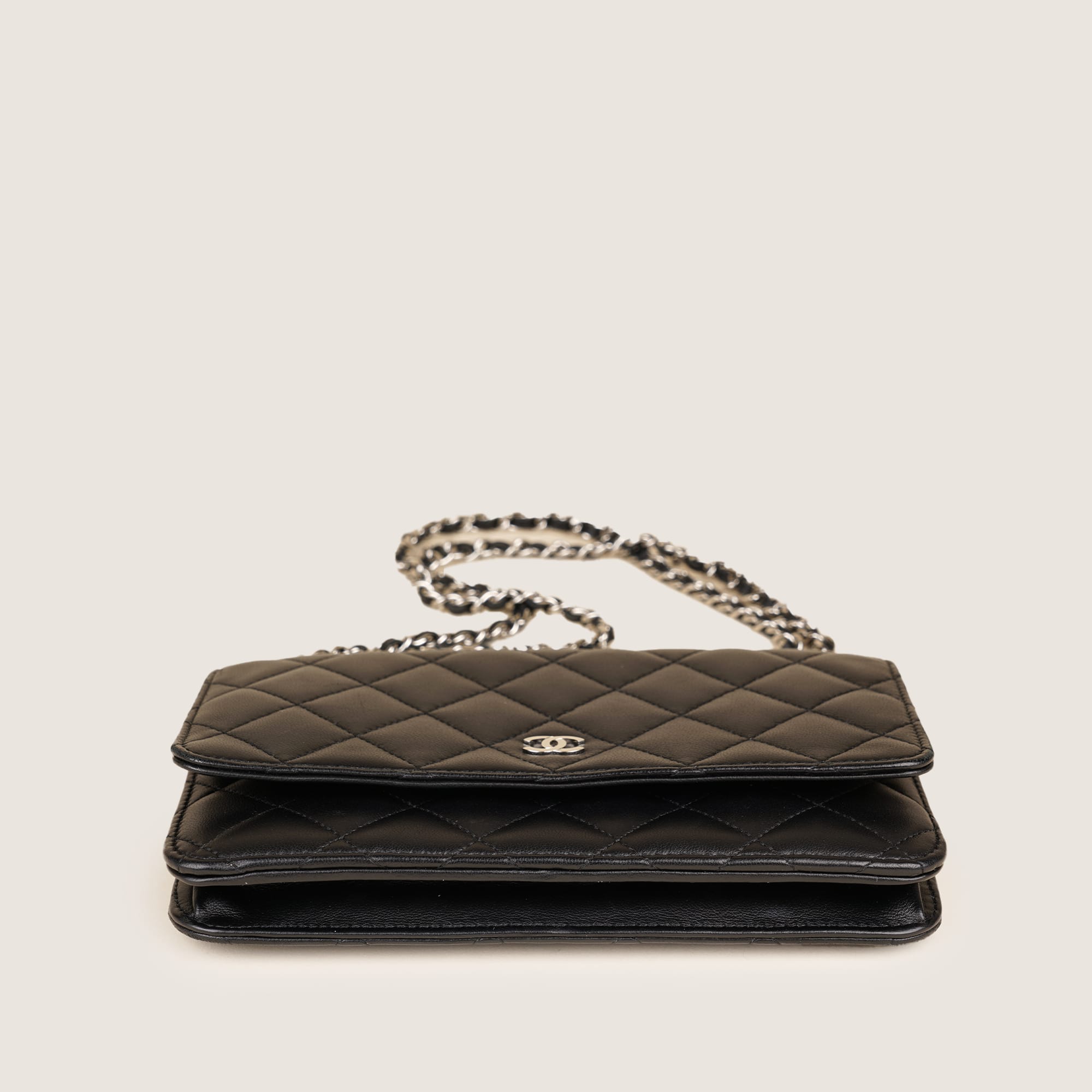 Wallet on Chain - CHANEL - Affordable Luxury image