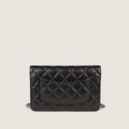 Wallet on Chain - CHANEL - Affordable Luxury thumbnail image