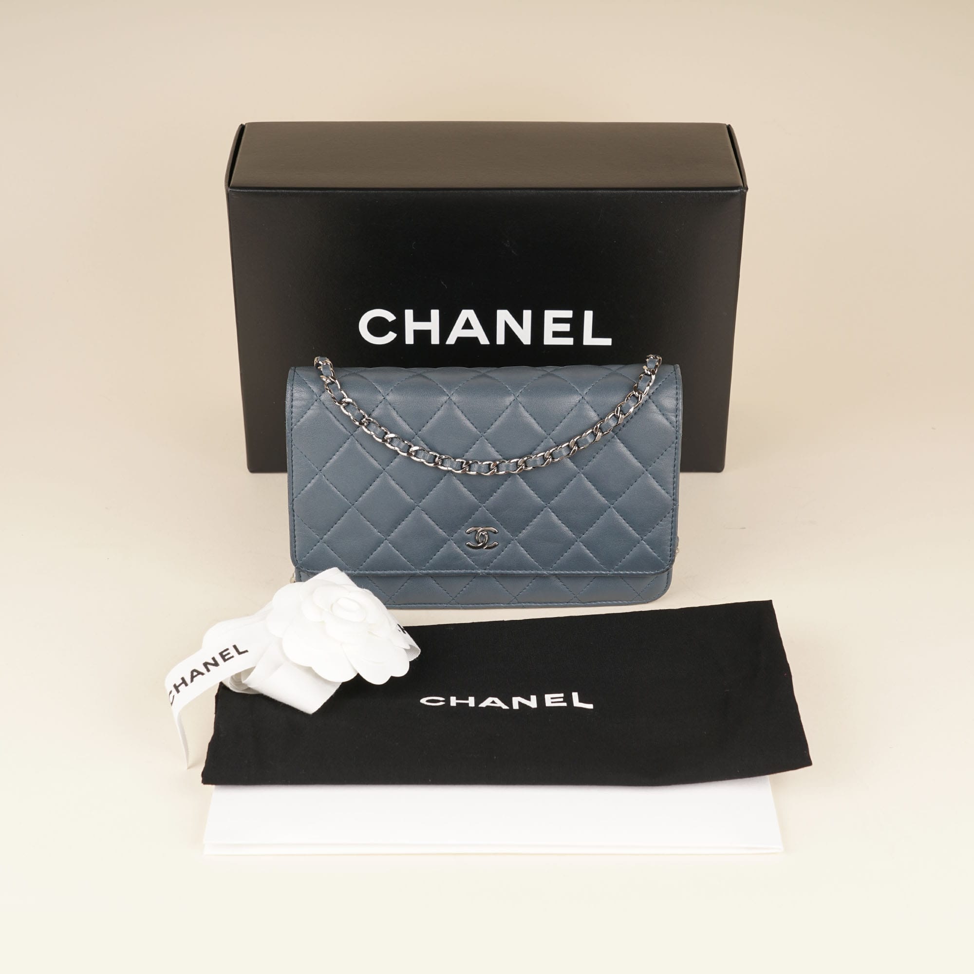 Wallet on Chain - CHANEL - Affordable Luxury image