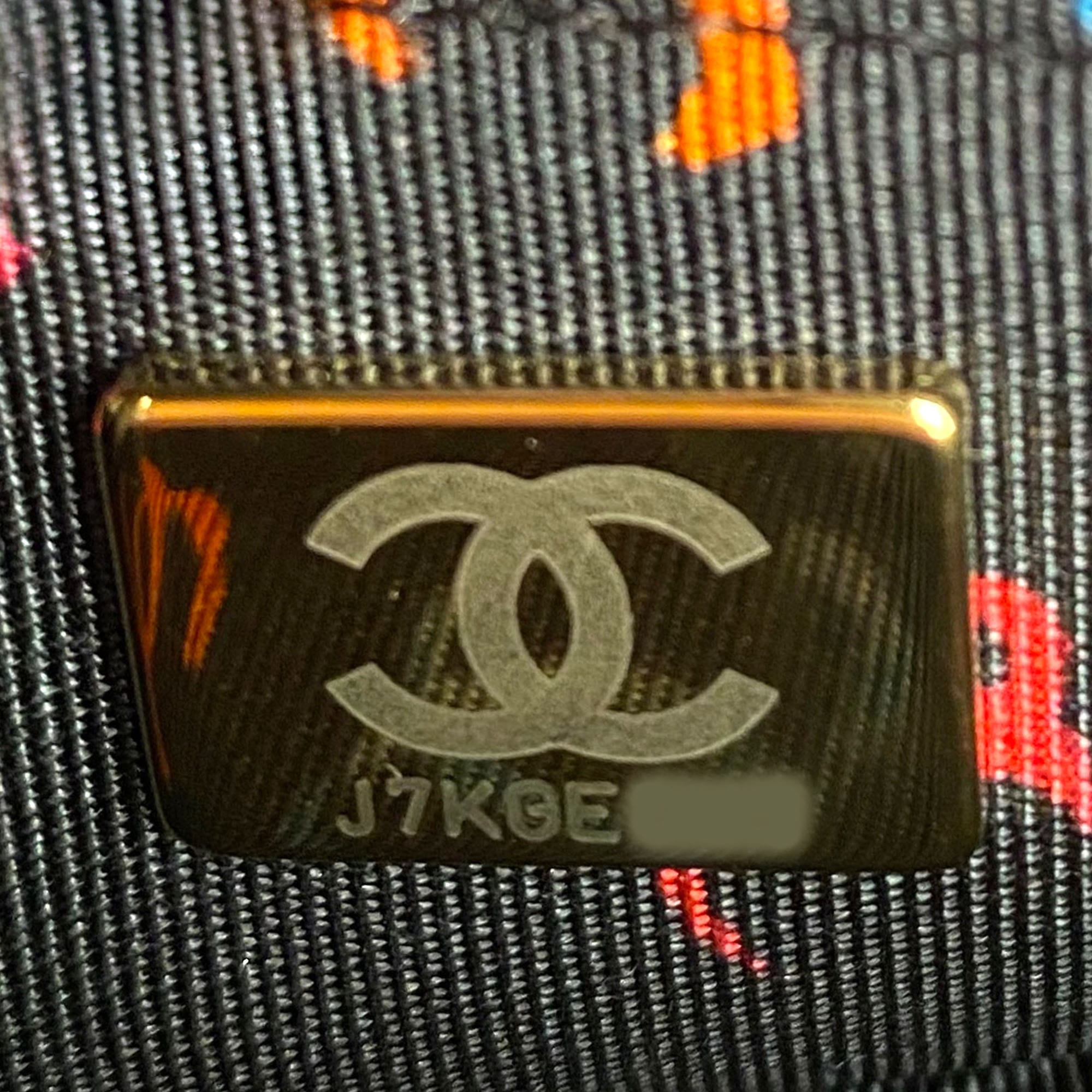 Wallet on Chain - CHANEL - Affordable Luxury image