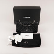 Wallet on Chain - CHANEL - Affordable Luxury thumbnail image