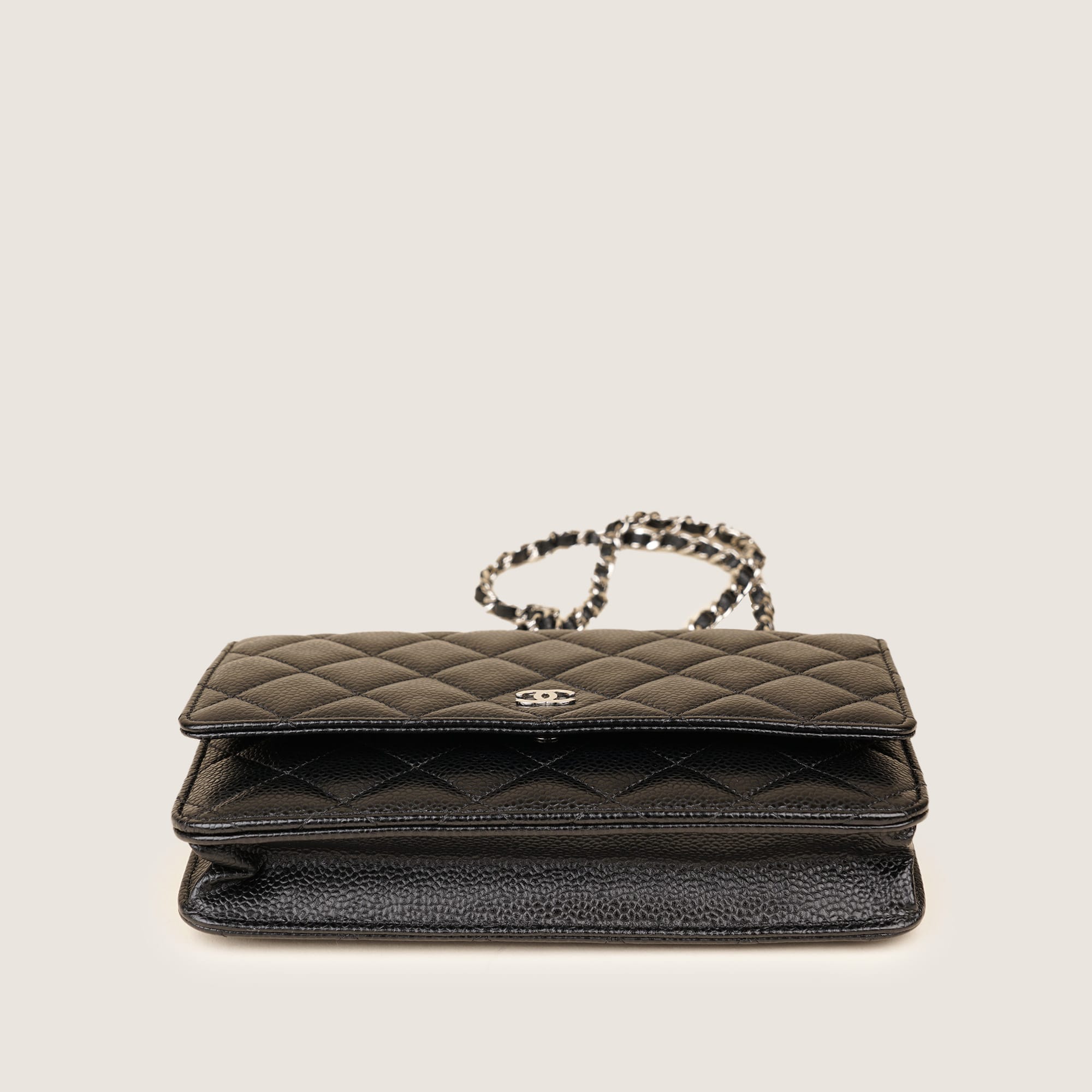 Wallet on Chain - CHANEL - Affordable Luxury image